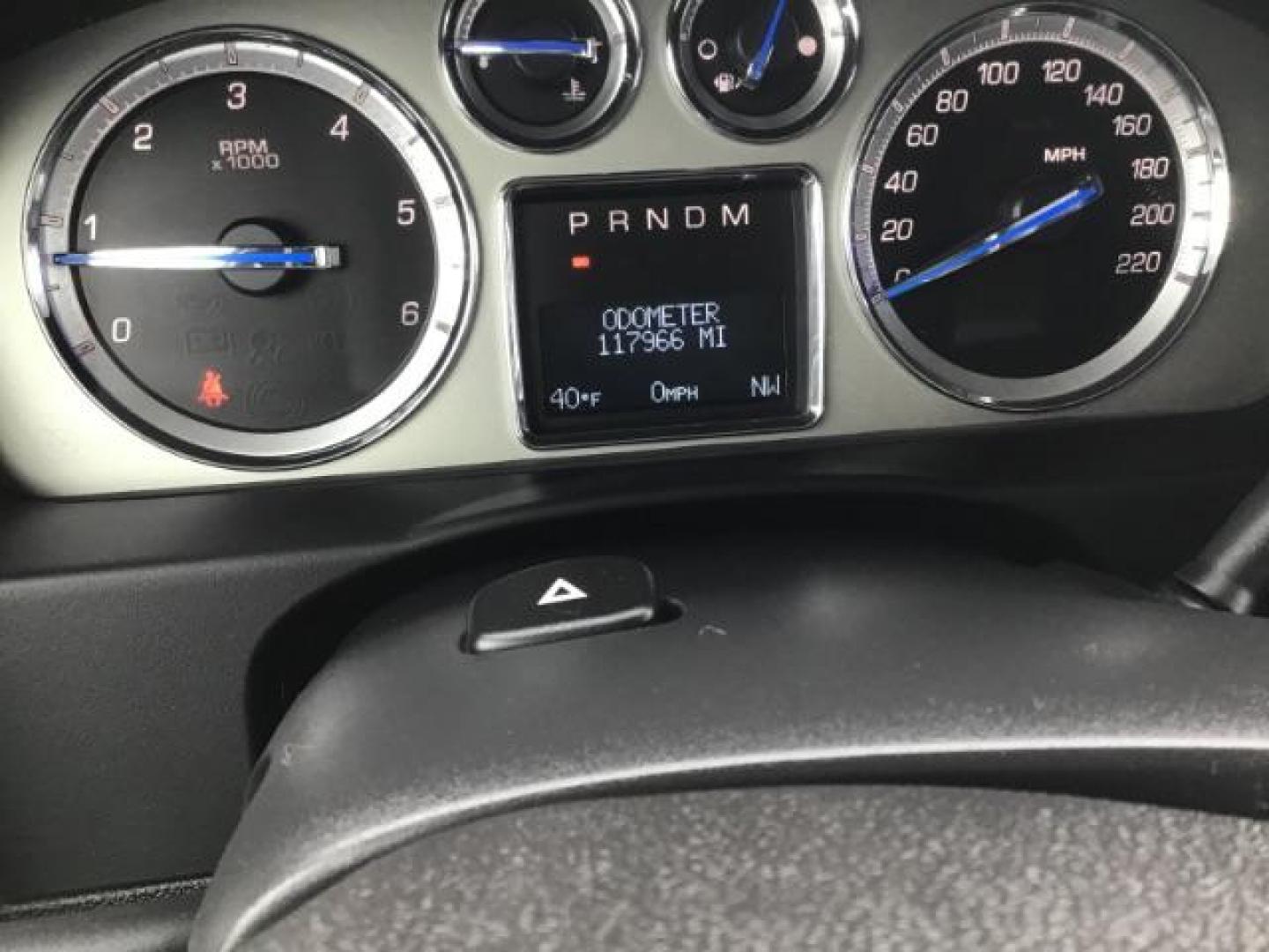2012 WHITE /WHITE Cadillac Escalade AWD Luxury (1GYS4BEF2CR) with an 6.2L V8 OHV 16V FFV engine, 6-Speed Automatic transmission, located at 1235 N Woodruff Ave., Idaho Falls, 83401, (208) 523-1053, 43.507172, -112.000488 - This 2012 Cadillac Escalade Luxury 4x4, has the 6.2L motor. It has 117,000 miles. Comes with leather interior, heated seats, 3rd row seating, blue tooth audio, sunroof, power seats, and back up camera. At Timberline Auto it is always easy to find a great deal on your next vehicle! Our experienced sa - Photo#13