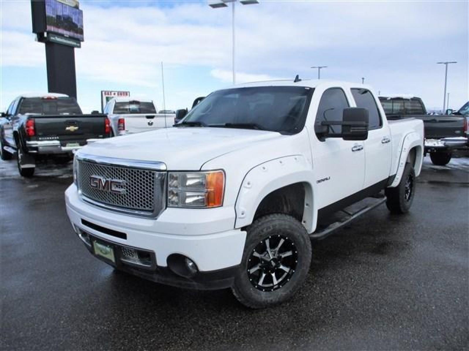 2012 WHITE /WHITE GMC Sierra 1500 Denali Crew Cab 4WD (3GTP2XE29CG) with an 6.2L V8 OHV 16V FFV engine, 6-Speed Automatic transmission, located at 1235 N Woodruff Ave., Idaho Falls, 83401, (208) 523-1053, 43.507172, -112.000488 - Photo #1