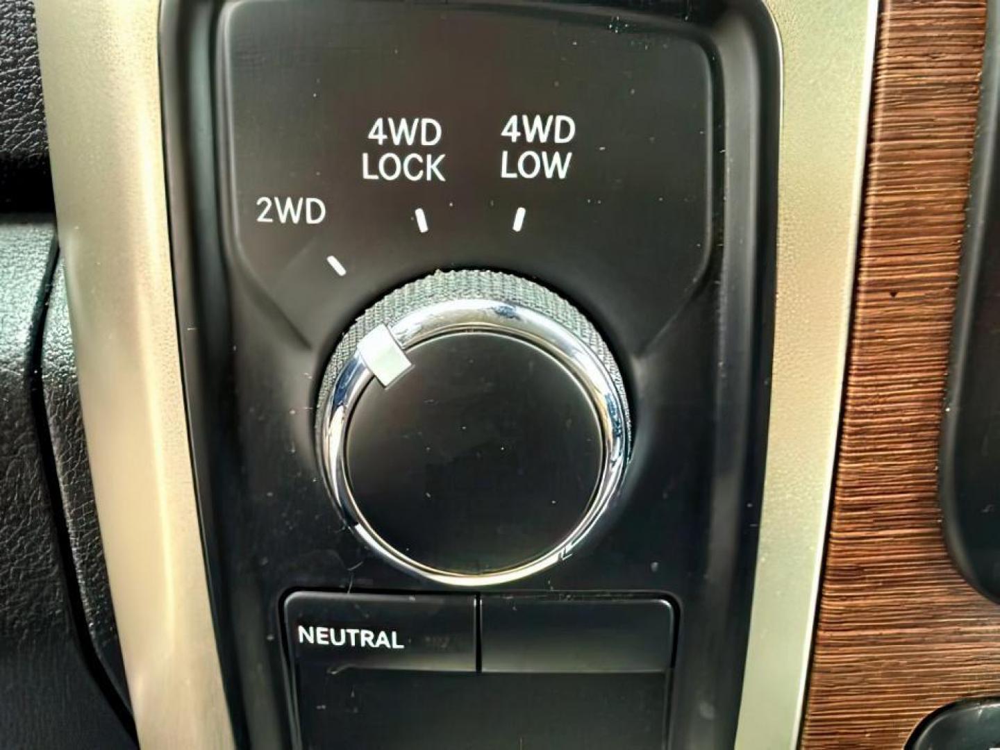 2014 Black Clearcoat /Black Ram 2500 (3C6UR5FJ2EG) with an HEMI 64L V-8 VVT variable valve control engine, Automatic transmission, located at 1175 N Woodruff Ave, Idaho Falls, ID, 83401, 43.506901, -111.999657 - At Timberline Auto, finding a great deal on your next vehicle is always easy! Our experienced sales staff's goal is to help find you the right vehicle at the right price! Our knowledgeable finance department has options for almost any credit score. We offer extended service contract options to prote - Photo#18