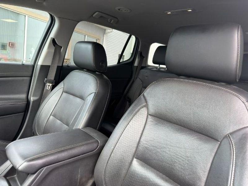 2019 Summit White /Jet Black GMC Acadia SLT (1GKKNULS3KZ) with an V6, 3.6L engine, 6-speed automatic transmission, located at 1175 N Woodruff Ave, Idaho Falls, ID, 83401, 43.506901, -111.999657 - <b>Vehicle Details</b><br>Discover the confidence and versatility of this 2019 GMC Acadia SLT1 with AWD, now available in Idaho Falls, ID. Powered by a strong V6 3.6L gasoline engine, this midsize SUV delivers confident performance, smooth acceleration, and the capability you want for Idaho roads in- Photo#20