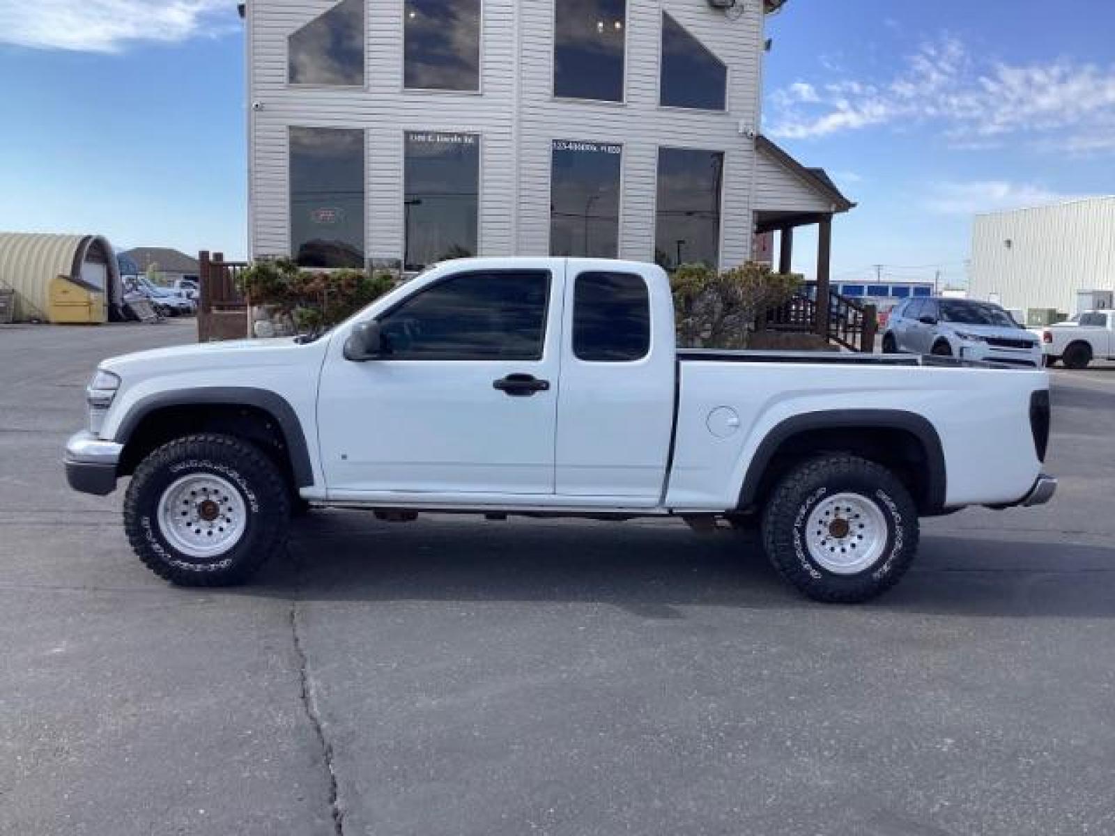 2008 Summit White /Medium Pewter Cloth Interior Chevrolet Colorado Work Truck Ext. Cab 4WD (1GCDT19E888) with an 3.7L L5 DOHC 20V engine, 4-Speed Automatic transmission, located at 1235 N Woodruff Ave., Idaho Falls, 83401, (208) 523-1053, 43.507172, -112.000488 - The 2008 Chevy Colorado Work Truck trim is typically designed to offer practicality and utility for work-related tasks. Here are some key features you can typically find in the 2008 Chevy Colorado Work Truck: Engine Options: The 2008 Colorado Work Truck usually offers a choice of engine options: 2 - Photo #1
