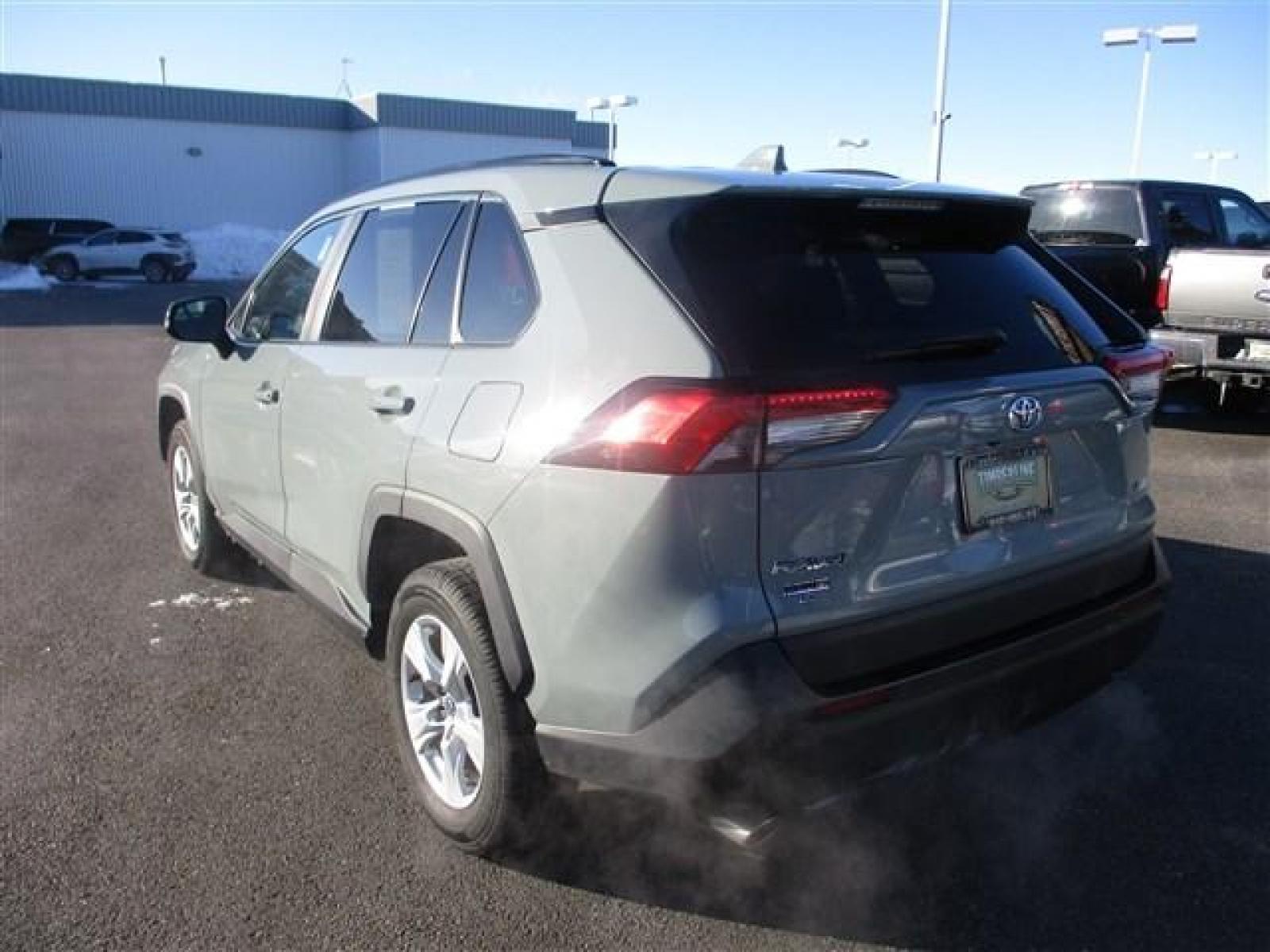 2021 GREY /LUNAR ROCK /GREY TOYOTA RAV4 XLE (2T3W1RFV6MW) with an 4 engine, Automatic transmission, located at 1235 N Woodruff Ave., Idaho Falls, 83401, (208) 523-1053, 43.507172, -112.000488 - This Lunar Rock grey 2021 Toyota Rav4 XLE looks as new as it is! Toyota claims their Rav4's can reach upwards of 28 MPG in the city and 35 MPG on the highway! This specific model comes with blind spot monitors, lane assist, adaptive cruise control, back up camera, bluetooth connectivity, and so much - Photo #3