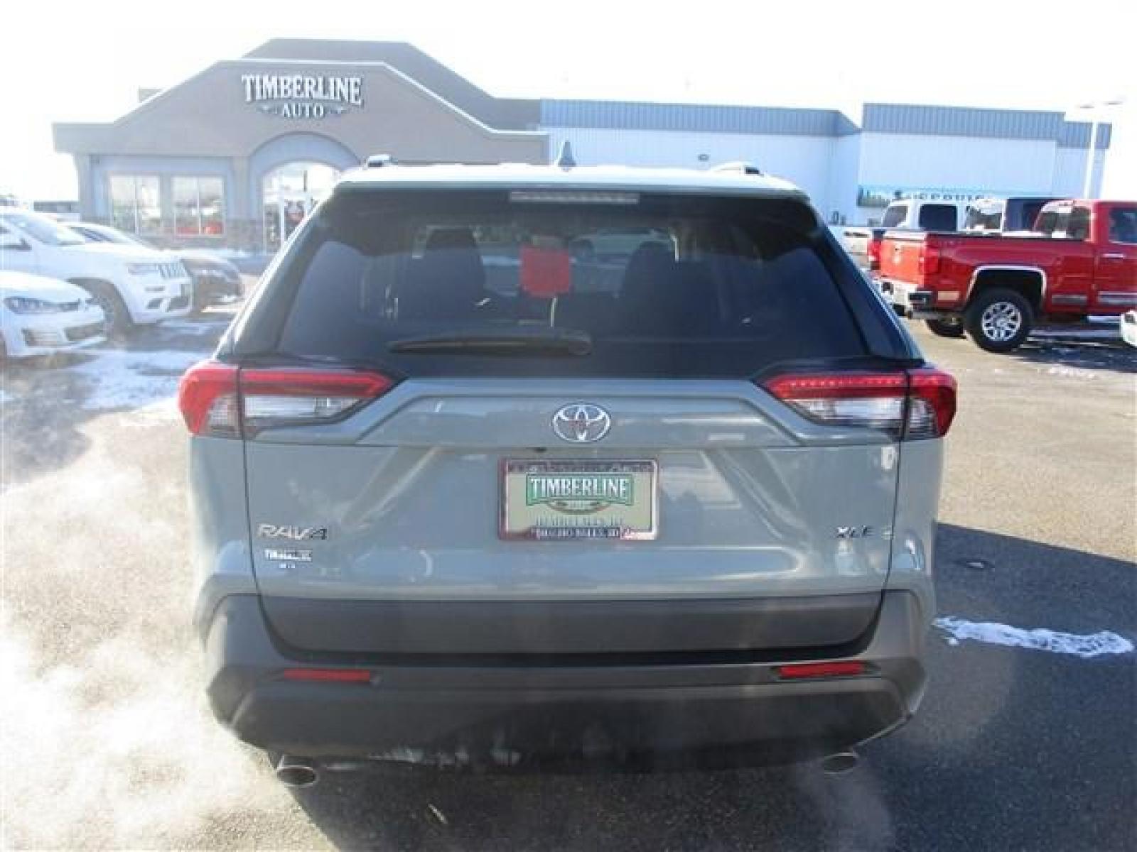 2021 GREY /LUNAR ROCK /GREY TOYOTA RAV4 XLE (2T3W1RFV6MW) with an 4 engine, Automatic transmission, located at 1235 N Woodruff Ave., Idaho Falls, 83401, (208) 523-1053, 43.507172, -112.000488 - This Lunar Rock grey 2021 Toyota Rav4 XLE looks as new as it is! Toyota claims their Rav4's can reach upwards of 28 MPG in the city and 35 MPG on the highway! This specific model comes with blind spot monitors, lane assist, adaptive cruise control, back up camera, bluetooth connectivity, and so much - Photo #4