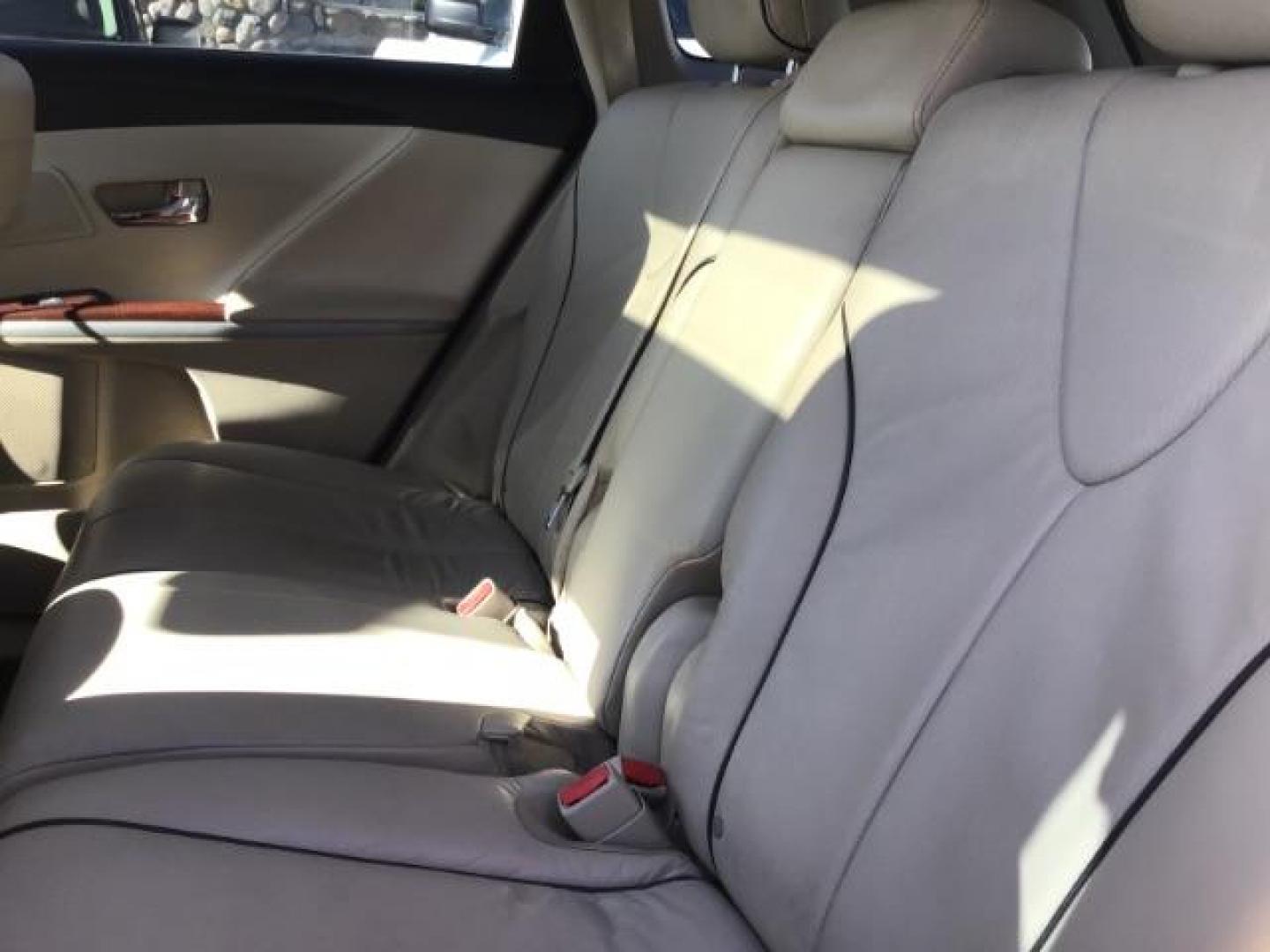 2010 Sunset Bronze Mica /Ivory Leather Interior Toyota Venza 4X2 V6 (4T3ZK3BB3AU) with an 3.5L V6 DOHC 24V engine, 6-Speed Automatic transmission, located at 1235 N Woodruff Ave., Idaho Falls, 83401, (208) 523-1053, 43.507172, -112.000488 - Photo#25