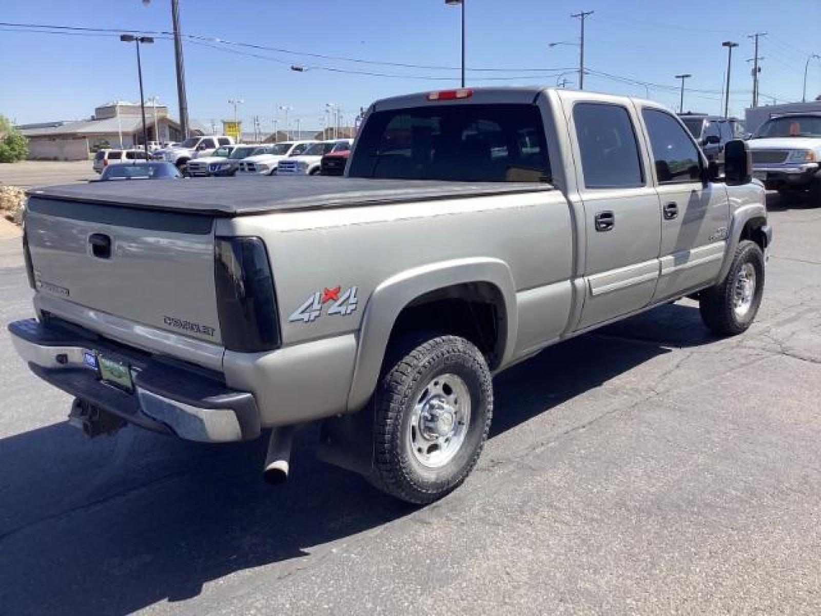 2003 Light Pewter Metallic /Dark Charcoal Cloth Interior Chevrolet Silverado 2500HD LS Crew Cab Short Bed 4WD (1GCHK23183F) with an 6.6L V8 OHV 32V TURBO DIESEL engine, 5-Speed Automatic transmission, located at 1235 N Woodruff Ave., Idaho Falls, 83401, (208) 523-1053, 43.507172, -112.000488 - Photo #4