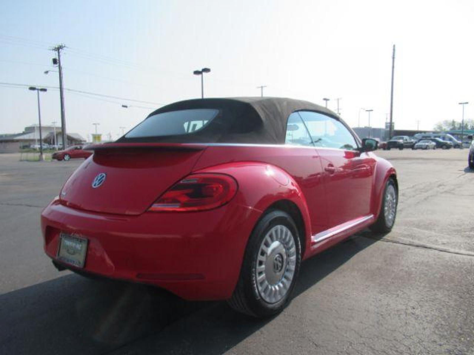 2015 RED /RED Volkswagen Beetle 1.8T PZEV Convertible (3VW517AT7FM) , 6-Speed Automatic transmission, located at 1235 N Woodruff Ave., Idaho Falls, 83401, (208) 523-1053, 43.507172, -112.000488 - At Timberline Auto it is always easy to find a great deal on your next vehicle! Our experienced sales staff can help find the right vehicle will fit your needs. Our knowledgeable finance department has options for almost any credit score. We offer many warranty contract options to protect you new pr - Photo #4