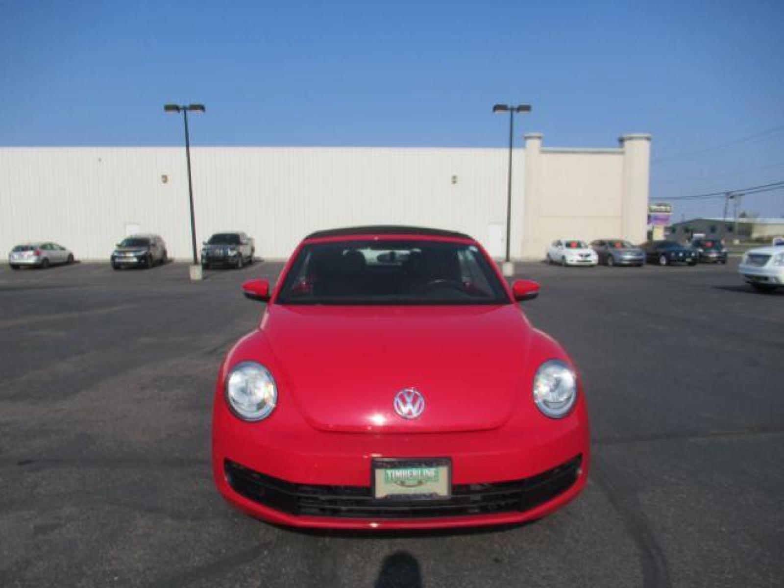 2015 RED /RED Volkswagen Beetle 1.8T PZEV Convertible (3VW517AT7FM) , 6-Speed Automatic transmission, located at 1235 N Woodruff Ave., Idaho Falls, 83401, (208) 523-1053, 43.507172, -112.000488 - At Timberline Auto it is always easy to find a great deal on your next vehicle! Our experienced sales staff can help find the right vehicle will fit your needs. Our knowledgeable finance department has options for almost any credit score. We offer many warranty contract options to protect you new pr - Photo #7