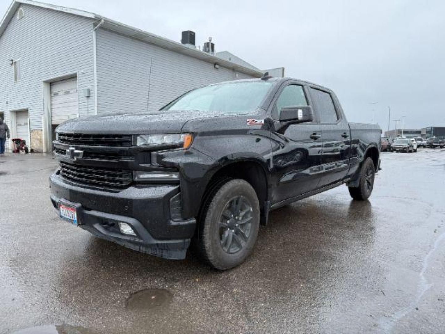 2020 BLACK /LEATHER Chevrolet Silverado 1500 RST Crew Cab 4WD (1GCUYEEL3LZ) with an 6.2 engine, AUTOMATIC transmission, located at 1235 N Woodruff Ave., Idaho Falls, 83401, (208) 523-1053, 43.507172, -112.000488 - At Timberline Auto, finding a great deal on your next vehicle is always easy! Our experienced sales staff's goal is to help find you the right vehicle at the right price! Our knowledgeable finance department has options for almost any credit score. We offer extended service contract options to prote - Photo#0