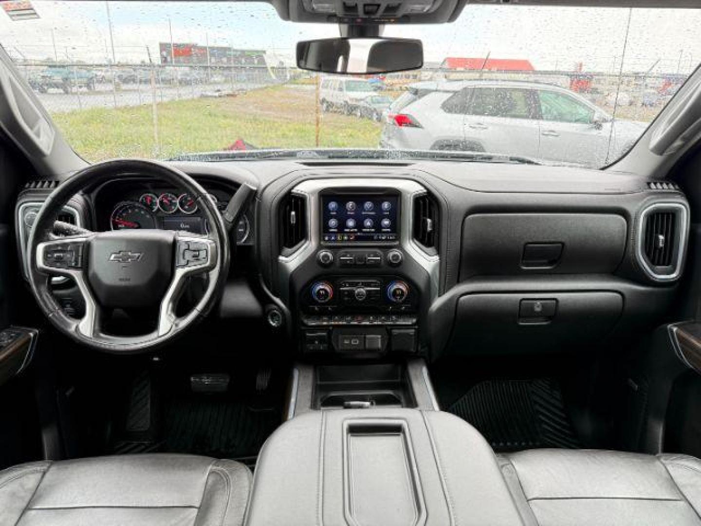2020 BLACK /LEATHER Chevrolet Silverado 1500 RST Crew Cab 4WD (1GCUYEEL3LZ) with an 6.2 engine, AUTOMATIC transmission, located at 1235 N Woodruff Ave., Idaho Falls, 83401, (208) 523-1053, 43.507172, -112.000488 - At Timberline Auto, finding a great deal on your next vehicle is always easy! Our experienced sales staff's goal is to help find you the right vehicle at the right price! Our knowledgeable finance department has options for almost any credit score. We offer extended service contract options to prote - Photo#19