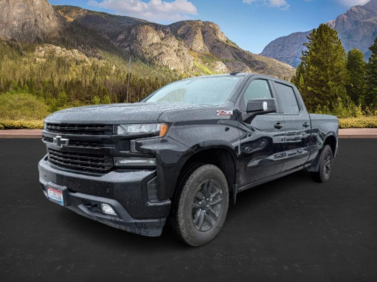 2020 BLACK /LEATHER Chevrolet Silverado 1500 RST Crew Cab 4WD (1GCUYEEL3LZ) with an 6.2 engine, AUTOMATIC transmission, located at 1235 N Woodruff Ave., Idaho Falls, 83401, (208) 523-1053, 43.507172, -112.000488 - At Timberline Auto, finding a great deal on your next vehicle is always easy! Our experienced sales staff's goal is to help find you the right vehicle at the right price! Our knowledgeable finance department has options for almost any credit score. We offer extended service contract options to prote - Photo#0