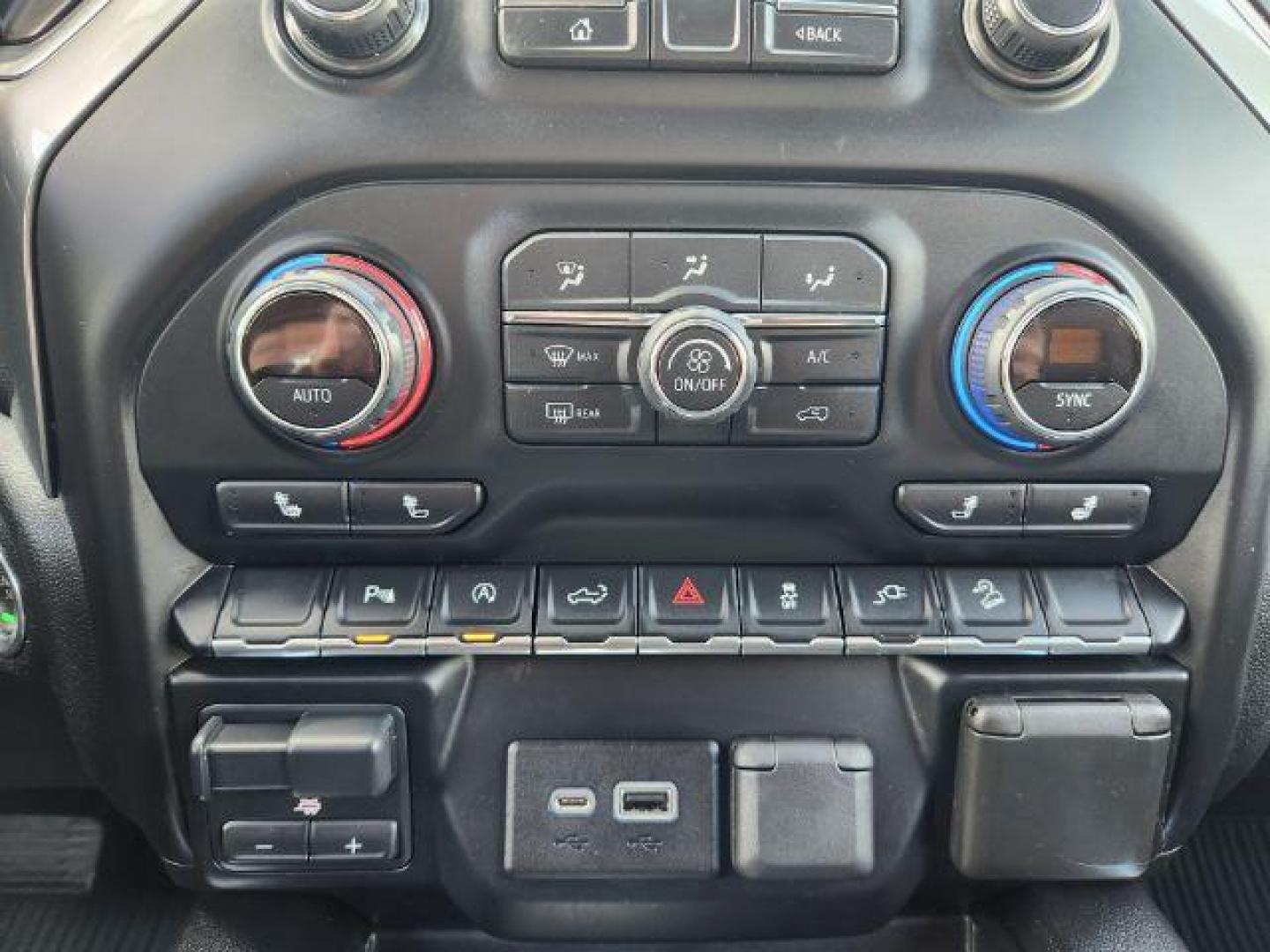 2020 Black /Jet Black, leather Chevrolet Silverado 1500 RST Crew Cab 4WD (1GCUYEEL3LZ) with an 6.2L V8 OHV 16V engine, Automatic transmission, located at 1235 N Woodruff Ave., Idaho Falls, 83401, (208) 523-1053, 43.507172, -112.000488 - 6.2L V8 Chevy half ton crew cab with a 6.5 foot bed. Low miles, black leather interior. This truck is in great condition inside and out! It is completely stock with zero modifications. This pick up is a must see! Come in today and check it out! **At timberline Auto it is always easy to find a great - Photo#29