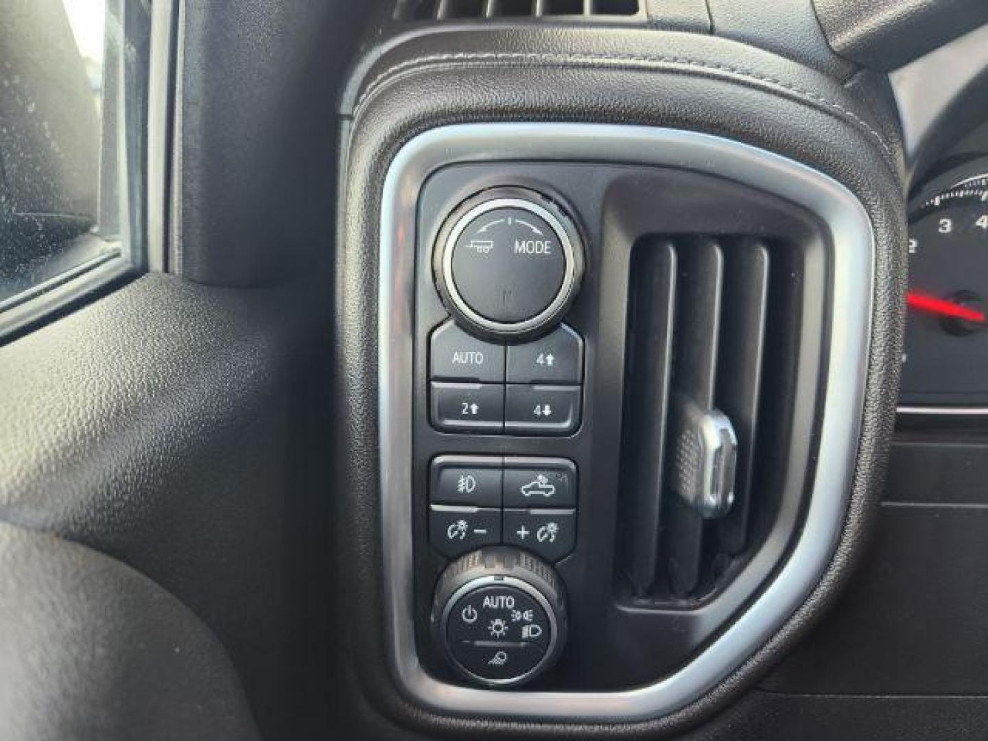 2020 Black /Jet Black, leather Chevrolet Silverado 1500 RST Crew Cab 4WD (1GCUYEEL3LZ) with an 6.2L V8 OHV 16V engine, Automatic transmission, located at 1235 N Woodruff Ave., Idaho Falls, 83401, (208) 523-1053, 43.507172, -112.000488 - 6.2L V8 Chevy half ton crew cab with a 6.5 foot bed. Low miles, black leather interior. This truck is in great condition inside and out! It is completely stock with zero modifications. This pick up is a must see! Come in today and check it out! **At timberline Auto it is always easy to find a great - Photo#37