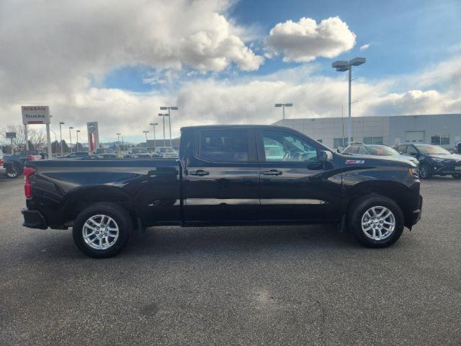 2020 Black /Jet Black, leather Chevrolet Silverado 1500 RST Crew Cab Long Box 4WD (1GCUYEEL3LZ) with an 6.2L V8 OHV 16V engine, Automatic transmission, located at 1235 N Woodruff Ave., Idaho Falls, 83401, (208) 523-1053, 43.507172, -112.000488 - These 6.2L V8 Chevy half tons with the crew cab and the 6.5ft bed are almost impossible to find! This truck is in amazing condition inside and out! It is completely stock with zero modifications. With such low miles this vehicle should last you a very long time! The black exterior is complimented by - Photo #6