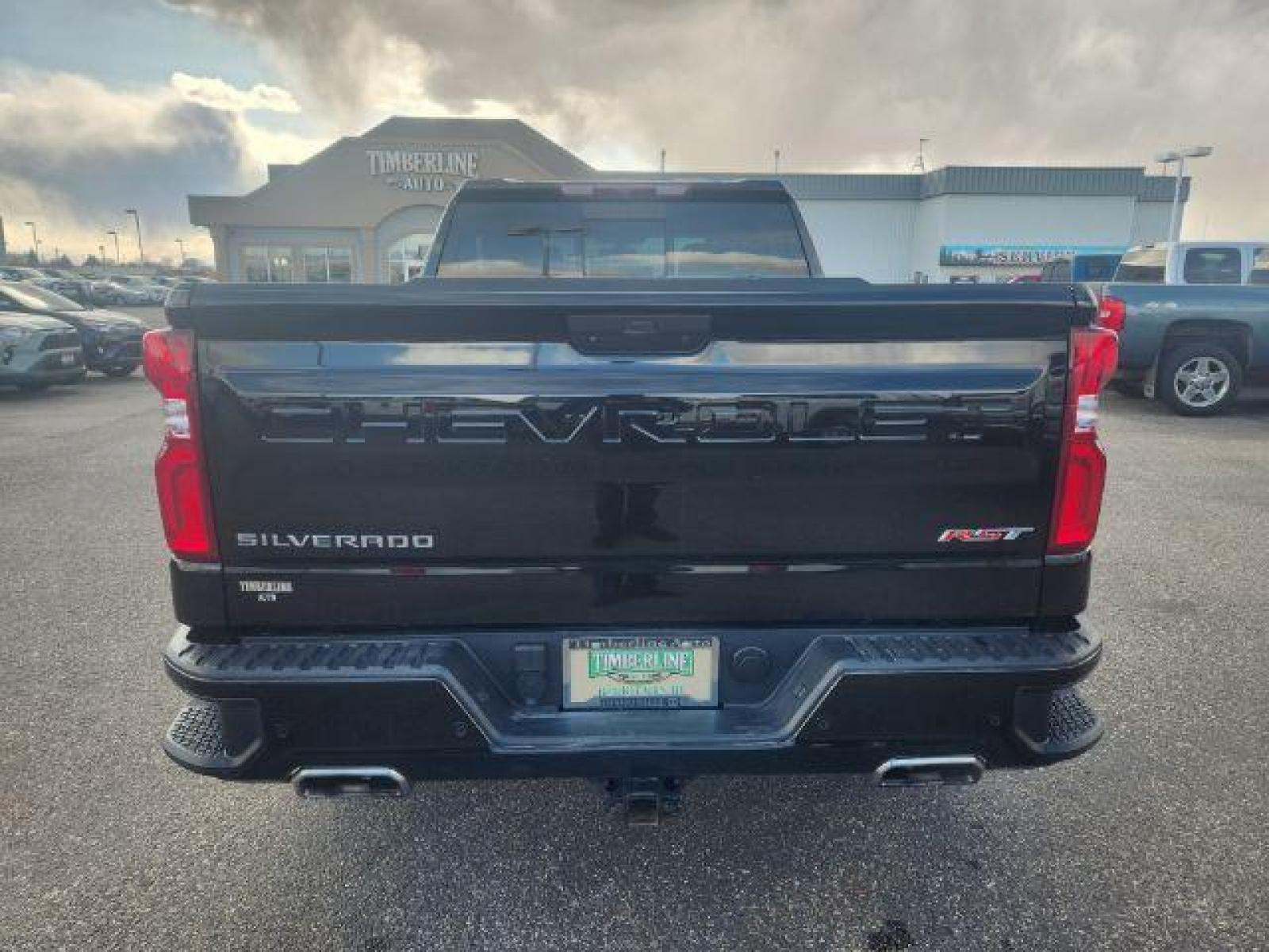 2020 Black /Jet Black, leather Chevrolet Silverado 1500 RST Crew Cab 4WD (1GCUYEEL3LZ) with an 6.2L V8 OHV 16V engine, Automatic transmission, located at 1235 N Woodruff Ave., Idaho Falls, 83401, (208) 523-1053, 43.507172, -112.000488 - Photo #4