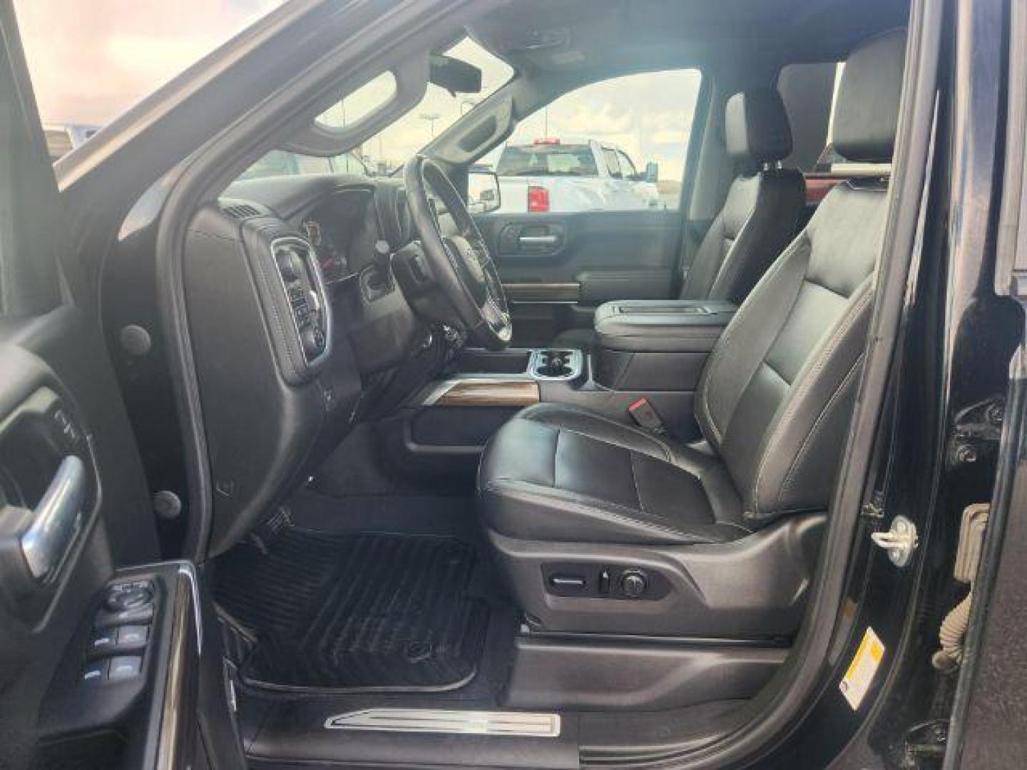 2020 Black /Jet Black, leather Chevrolet Silverado 1500 RST Crew Cab 4WD (1GCUYEEL3LZ) with an 6.2L V8 OHV 16V engine, Automatic transmission, located at 1235 N Woodruff Ave., Idaho Falls, 83401, (208) 523-1053, 43.507172, -112.000488 - 6.2L V8 Chevy half ton crew cab with a 6.5 foot bed. Low miles, black leather interior. This truck is in great condition inside and out! It is completely stock with zero modifications. This pick up is a must see! Come in today and check it out! **At timberline Auto it is always easy to find a great - Photo#11