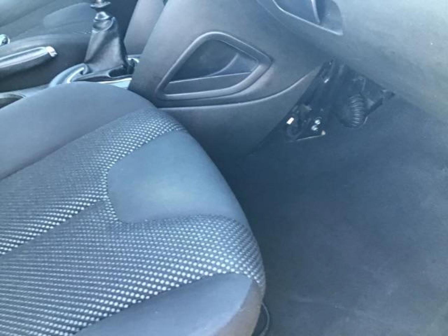 2016 SILVER /SILVER Dodge Dart SE (1C3CDFAA6GD) with an 2.0L L4 DOHC 16V TURBO engine, 6-Speed Automatic | 6-Speed Manual transmission, located at 1235 N Woodruff Ave., Idaho Falls, 83401, (208) 523-1053, 43.507172, -112.000488 - At Timberline Auto it is always easy to find a great deal on your next vehicle! Our experienced sales staff can help find the right vehicle will fit your needs. Our knowledgeable finance department has options for almost any credit score. We offer many warranty contract options to protect you new pr - Photo#20