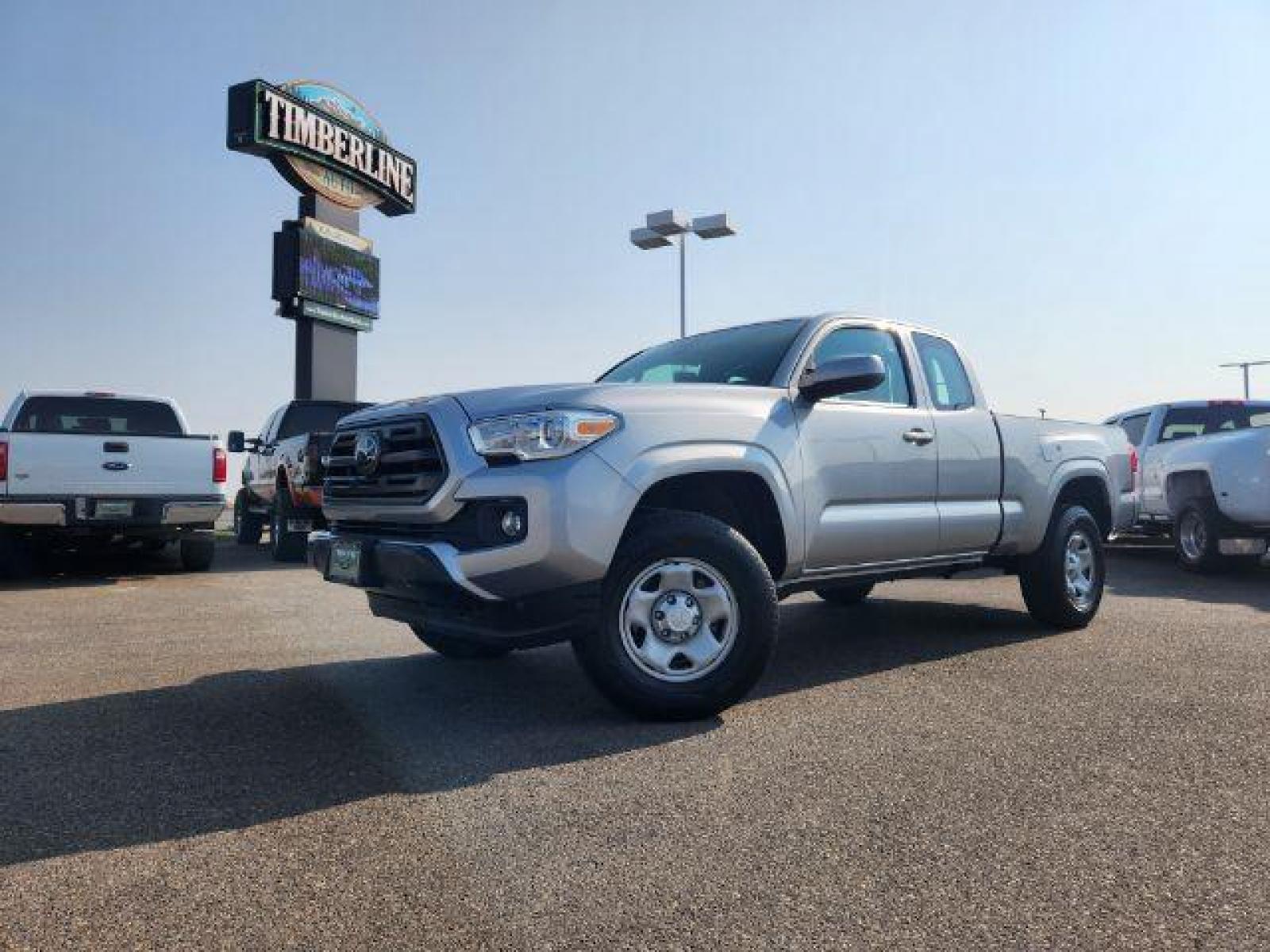 2018 Silver Sky Metallic /SILVER Toyota Tacoma SR5 Access Cab I4 6AT 4WD (5TFSX5EN9JX) with an 2.7L L4 DOHC 16V engine, 6-Speed Automatic transmission, located at 1235 N Woodruff Ave., Idaho Falls, 83401, (208) 523-1053, 43.507172, -112.000488 - The Toyota Tacoma is one of the most sought after and iconic vehicles ever manufactured and it's for many reasons! These mid-sized pickups have the versatility to hit the highways, the city streets, and most importantly, the smaller trails off road! It has the size and fuel efficiency of a smaller S - Photo #0