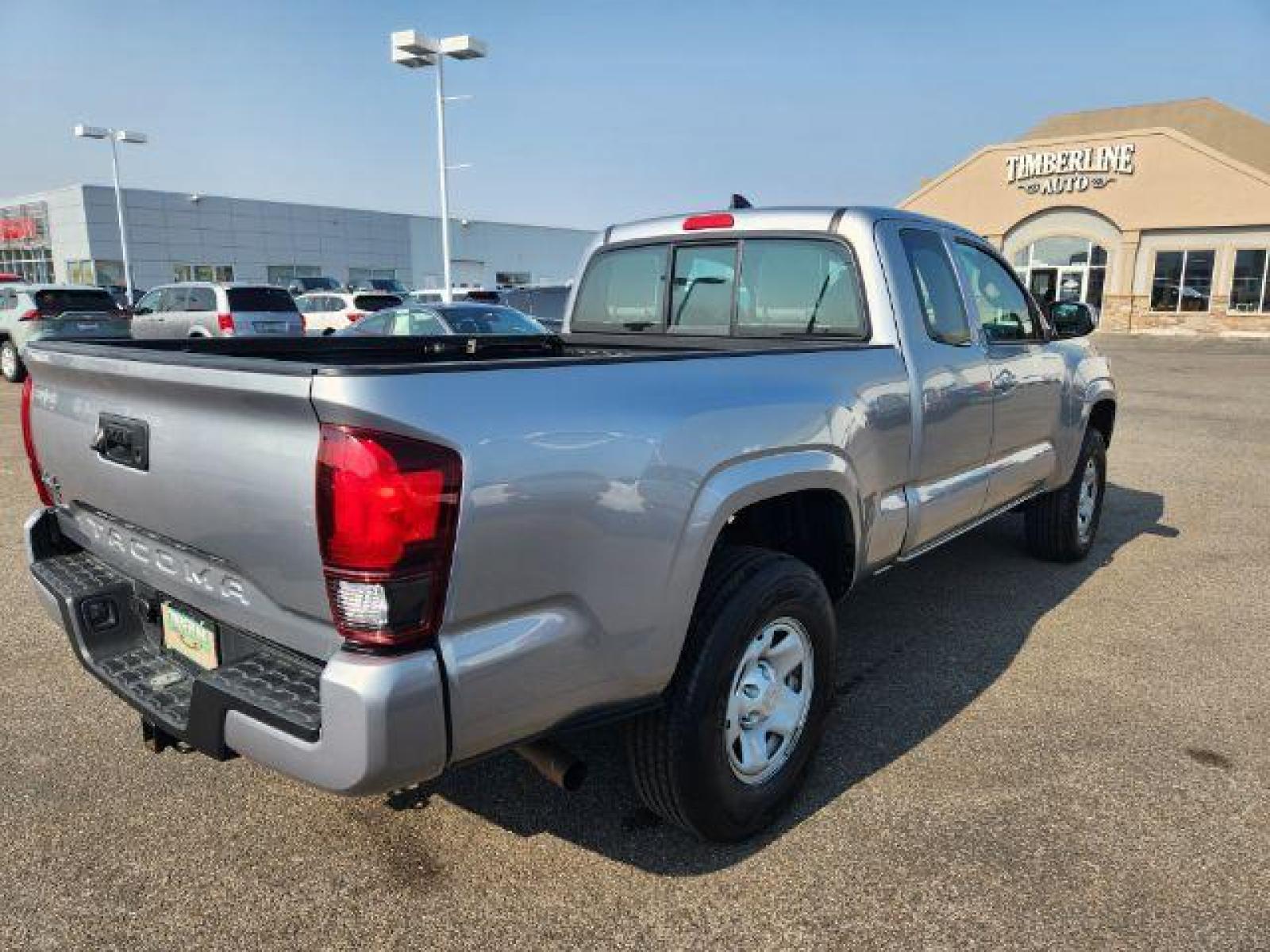 2018 Silver Sky Metallic /SILVER Toyota Tacoma SR5 Access Cab I4 6AT 4WD (5TFSX5EN9JX) with an 2.7L L4 DOHC 16V engine, 6-Speed Automatic transmission, located at 1235 N Woodruff Ave., Idaho Falls, 83401, (208) 523-1053, 43.507172, -112.000488 - The Toyota Tacoma is one of the most sought after and iconic vehicles ever manufactured and it's for many reasons! These mid-sized pickups have the versatility to hit the highways, the city streets, and most importantly, the smaller trails off road! It has the size and fuel efficiency of a smaller S - Photo #5