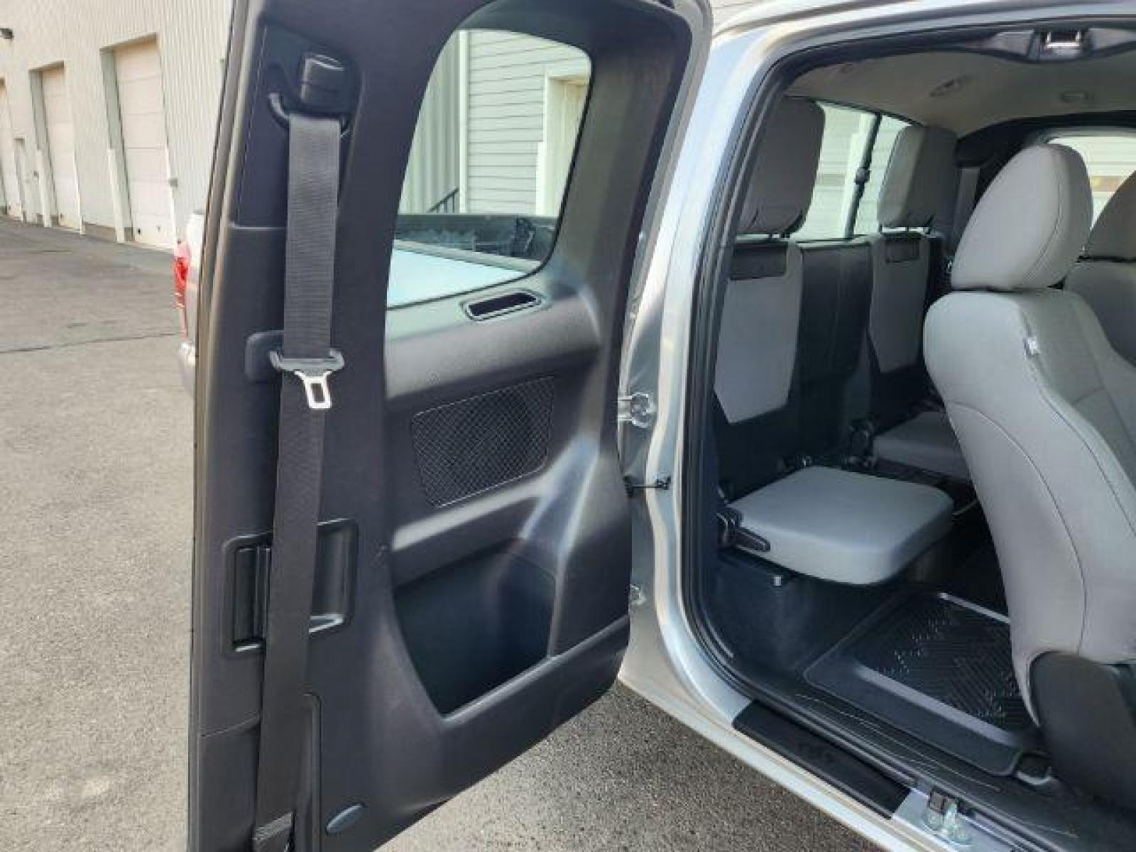 2018 Silver Sky Metallic /SILVER Toyota Tacoma SR5 Access Cab I4 6AT 4WD (5TFSX5EN9JX) with an 2.7L L4 DOHC 16V engine, 6-Speed Automatic transmission, located at 1235 N Woodruff Ave., Idaho Falls, 83401, (208) 523-1053, 43.507172, -112.000488 - The Toyota Tacoma is one of the most sought after and iconic vehicles ever manufactured and it's for many reasons! These mid-sized pickups have the versatility to hit the highways, the city streets, and most importantly, the smaller trails off road! It has the size and fuel efficiency of a smaller S - Photo #18