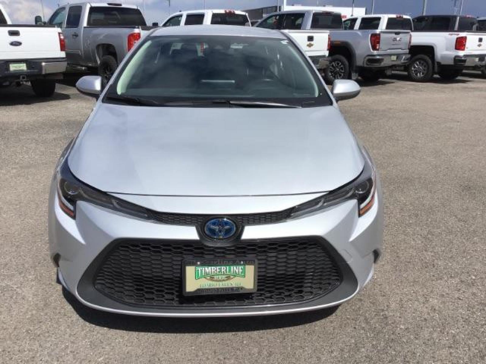 2022 SILVER /Gray, cloth Toyota Corolla LE Hybrid (JTDEAMDE3N3) with an 1.8L L4 DOHC 16V HYBRID engine, Automatic transmission, located at 1235 N Woodruff Ave., Idaho Falls, 83401, (208) 523-1053, 43.507172, -112.000488 - It is the HYBRID model with over 60 MPG!! The car comes with full sized rubber floor mats, a large touch screen display, blind spot monitor, newer tires with 90% tread, steering wheel mounted controls, push to start, back up camera, lane departure, collision avoidance, and so much more! At timberli - Photo #8