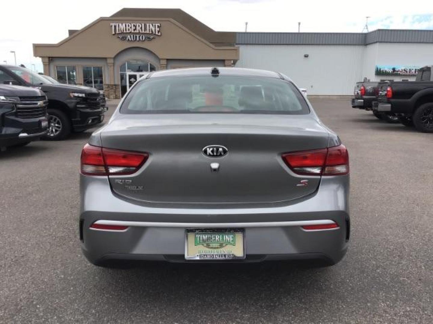2021 Gray /Gray Kia Rio S (3KPA24AD7ME) with an 1.6L L4 DOHC 16V engine, 6-Speed Automatic transmission, located at 1235 N Woodruff Ave., Idaho Falls, 83401, (208) 523-1053, 43.507172, -112.000488 - Photo#4