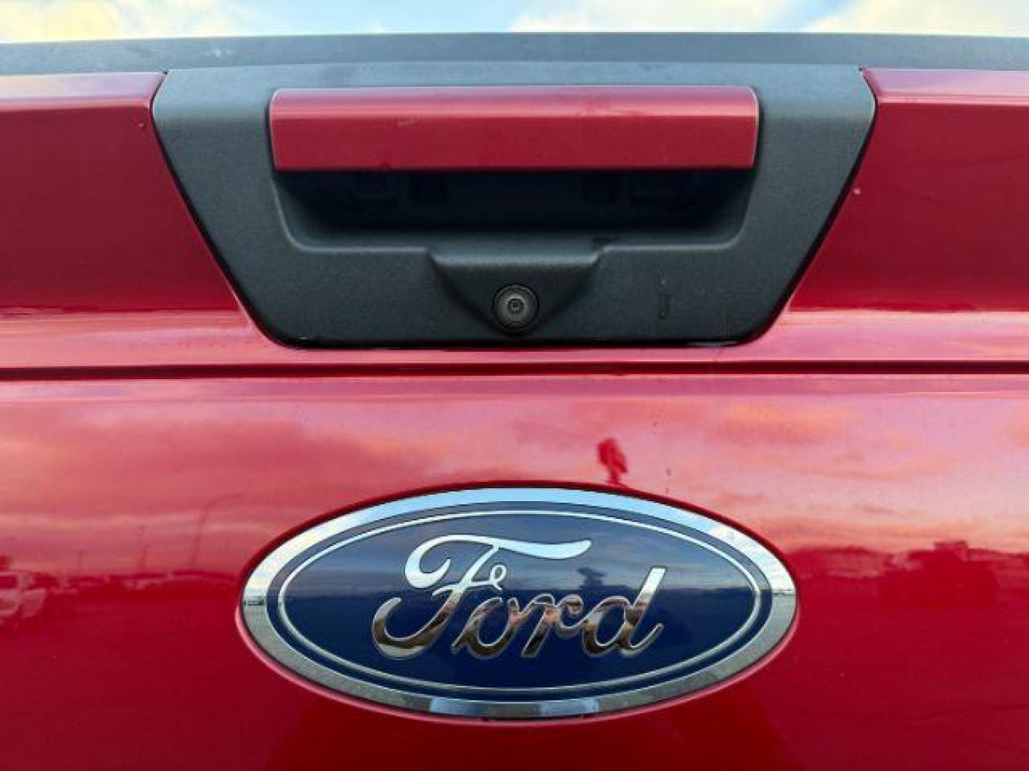 2018 RED /Black, premium cloth Ford F-150 (1FTEW1EP3JF) with an 27L V6 DOHC 24V engine, Automatic transmission, located at 1175 N Woodruff Ave, Idaho Falls, ID, 83401, 43.506901, -111.999657 - At Timberline Auto, finding a great deal on your next vehicle is always easy! Our experienced sales staff's goal is to help find you the right vehicle at the right price! Our knowledgeable finance department has options for almost any credit score. We offer extended service contract options to prote - Photo#28