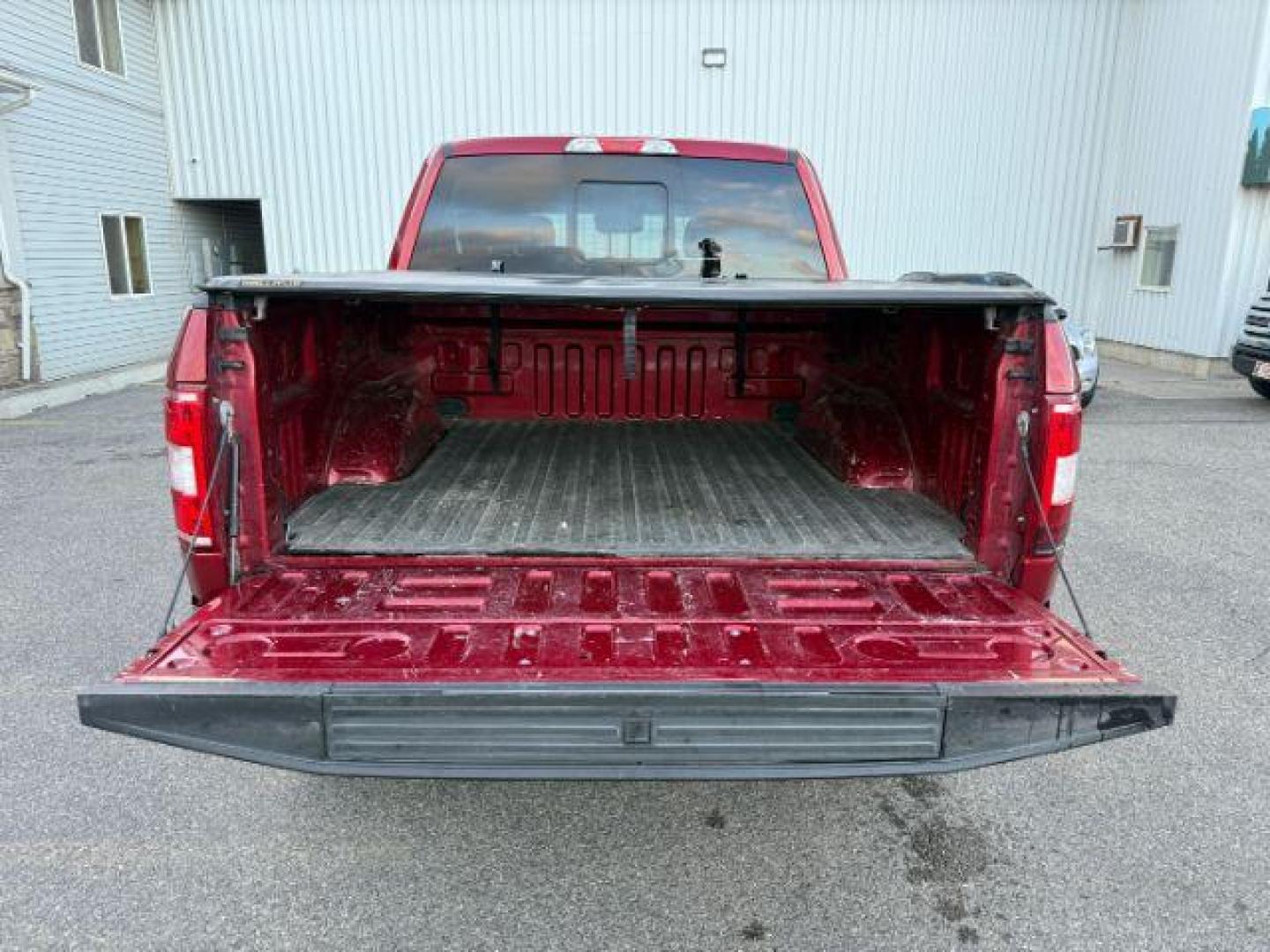 2018 RED /Black, premium cloth Ford F-150 (1FTEW1EP3JF) with an 27L V6 DOHC 24V engine, Automatic transmission, located at 1175 N Woodruff Ave, Idaho Falls, ID, 83401, 43.506901, -111.999657 - At Timberline Auto, finding a great deal on your next vehicle is always easy! Our experienced sales staff's goal is to help find you the right vehicle at the right price! Our knowledgeable finance department has options for almost any credit score. We offer extended service contract options to prote - Photo#29