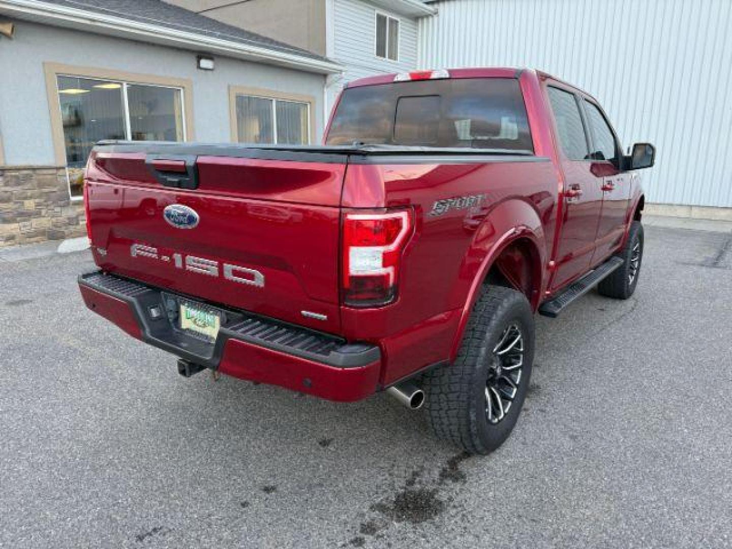 2018 RED /Black, premium cloth Ford F-150 (1FTEW1EP3JF) with an 27L V6 DOHC 24V engine, Automatic transmission, located at 1175 N Woodruff Ave, Idaho Falls, ID, 83401, 43.506901, -111.999657 - At Timberline Auto, finding a great deal on your next vehicle is always easy! Our experienced sales staff's goal is to help find you the right vehicle at the right price! Our knowledgeable finance department has options for almost any credit score. We offer extended service contract options to prote - Photo#30