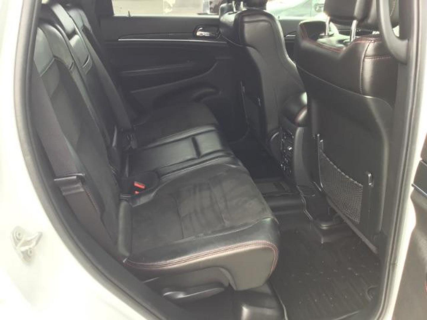2020 Bright White Clear Coat /Black/Ruby Red, leather Jeep Grand Cherokee Trailhawk 4WD (1C4RJFLG5LC) with an 3.6L V6 DOHC 24V engine, 8-Speed Automatic transmission, located at 1235 N Woodruff Ave., Idaho Falls, 83401, (208) 523-1053, 43.507172, -112.000488 - Photo#17