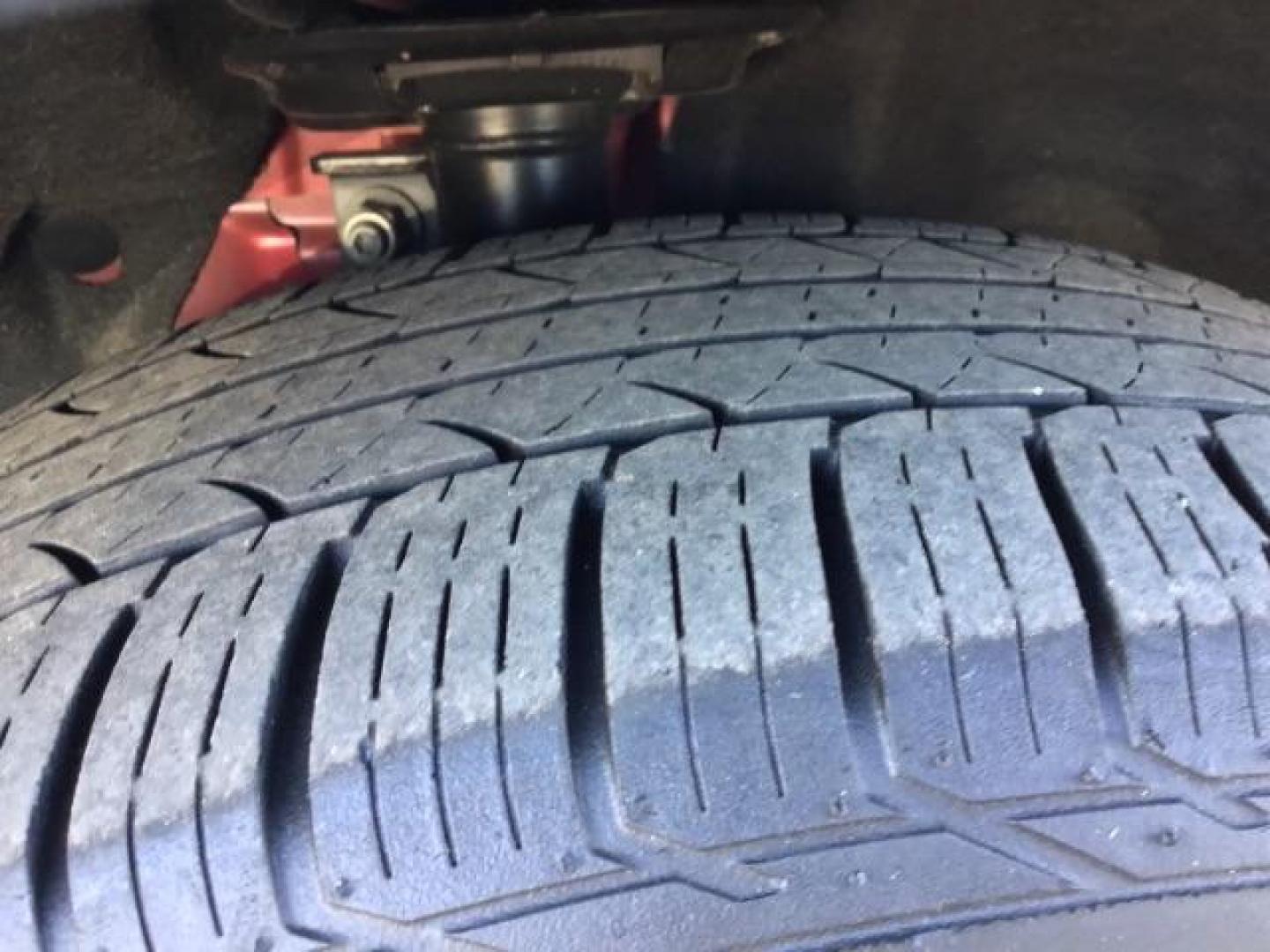 2021 Rapid Red Metallic Tinted Clearcoat /Ebony Ford Escape SEL AWD (1FMCU9H62MU) with an 1.5L L3 engine, 8-Speed Automatic transmission, located at 1235 N Woodruff Ave., Idaho Falls, 83401, (208) 523-1053, 43.507172, -112.000488 - 2021 Ford Escape SEL package with the 1.5L EcoBoost engine, heated seats, remote start, dual moonroof, and so much more! At Timberline Auto it is always easy to find a great deal on your next vehicle! Our experienced sales staff can help find the right vehicle that will fit your needs. Our knowled - Photo#23