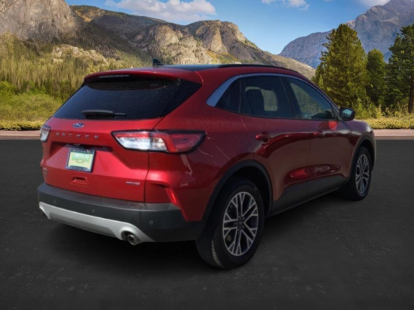 2021 Rapid Red Metallic Tinted Clearcoat /Ebony Ford Escape (1FMCU9H62MU) with an 15L L3 engine, Automatic transmission, located at 1175 N Woodruff Ave, Idaho Falls, ID, 83401, 43.506901, -111.999657 - 2021 Ford Escape SEL package with the 1.5L EcoBoost engine, heated seats, remote start, dual moonroof, and so much more! **At Timberline Auto it is always easy to find a great deal on your next vehicle! Our experienced sales staff can help find the right vehicle that will fit your needs. Our knowl - Photo#5