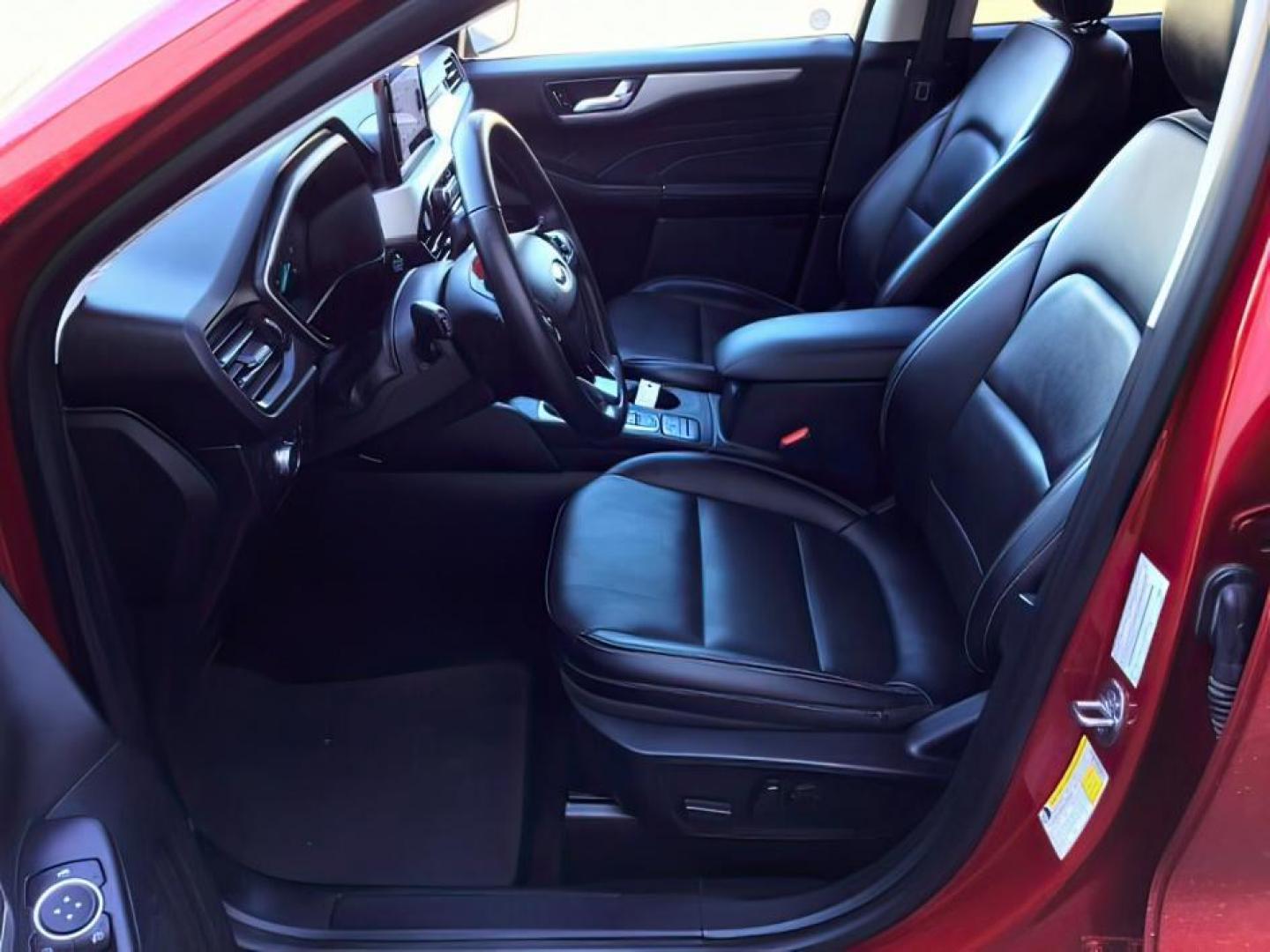 2021 Rapid Red Metallic Tinted Clearcoat /Ebony Ford Escape (1FMCU9H62MU) with an 15L L3 engine, Automatic transmission, located at 1175 N Woodruff Ave, Idaho Falls, ID, 83401, 43.506901, -111.999657 - 2021 Ford Escape SEL package with the 1.5L EcoBoost engine, heated seats, remote start, dual moonroof, and so much more! **At Timberline Auto it is always easy to find a great deal on your next vehicle! Our experienced sales staff can help find the right vehicle that will fit your needs. Our knowl - Photo#11