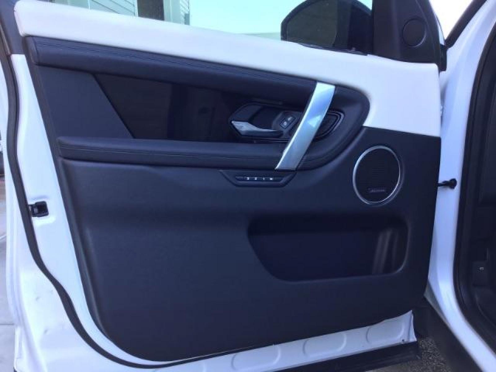 2020 Fuji White /Light Oyster, leather Land Rover Discovery Sport S (SALCJ2FX1LH) with an 2.0L L4 DOHC 16V engine, 9-Speed Automatic transmission, located at 1235 N Woodruff Ave., Idaho Falls, 83401, (208) 523-1053, 43.507172, -112.000488 - Photo #9