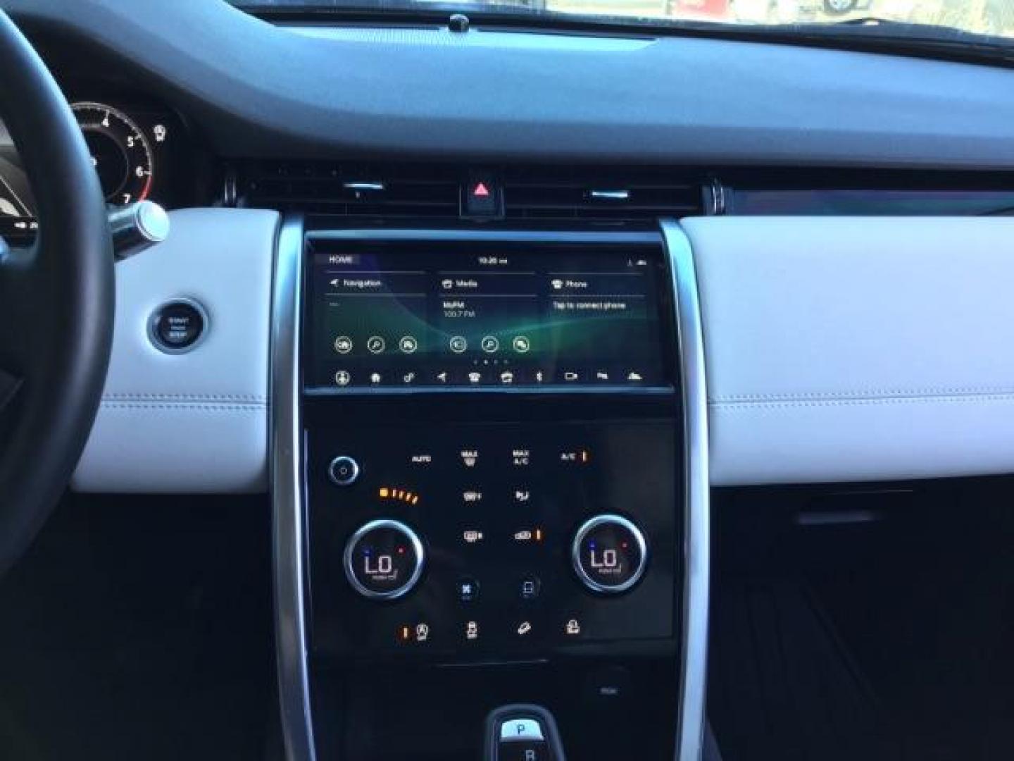 2020 Fuji White /Light Oyster, leather Land Rover Discovery Sport S (SALCJ2FX1LH) with an 2.0L L4 DOHC 16V engine, 9-Speed Automatic transmission, located at 1235 N Woodruff Ave., Idaho Falls, 83401, (208) 523-1053, 43.507172, -112.000488 - Photo#29