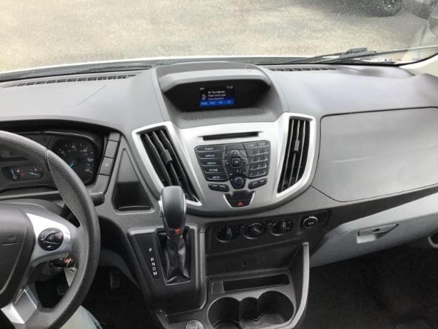 2018 WHITE /XL Ford Transit 350 Wagon Low Roof XL w/Sliding Pass. 148-in. WB (1FBZX2YG2JK) with an 3.5L V6 DOHC 24V engine, 6-Speed Automatic transmission, located at 1235 N Woodruff Ave., Idaho Falls, 83401, (208) 523-1053, 43.507172, -112.000488 - Photo#10