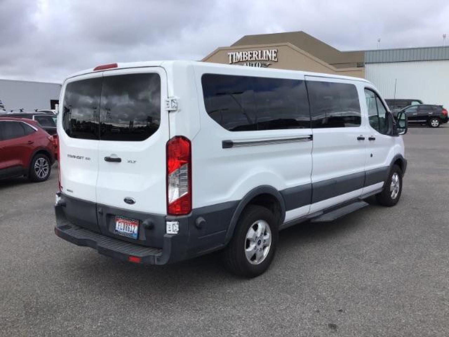 2018 WHITE /XL Ford Transit 350 Wagon Low Roof XL w/Sliding Pass. 148-in. WB (1FBZX2YG2JK) with an 3.5L V6 DOHC 24V engine, 6-Speed Automatic transmission, located at 1235 N Woodruff Ave., Idaho Falls, 83401, (208) 523-1053, 43.507172, -112.000488 - Photo#4
