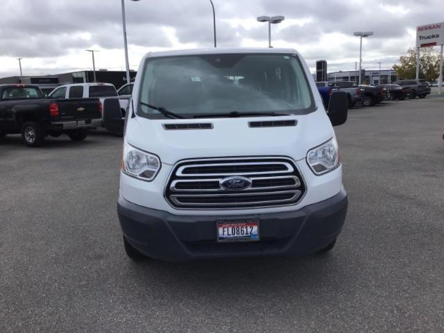 2018 WHITE /XL Ford Transit 350 Wagon Low Roof XL w/Sliding Pass. 148-in. WB (1FBZX2YG2JK) with an 3.5L V6 DOHC 24V engine, 6-Speed Automatic transmission, located at 1235 N Woodruff Ave., Idaho Falls, 83401, (208) 523-1053, 43.507172, -112.000488 - Photo#7