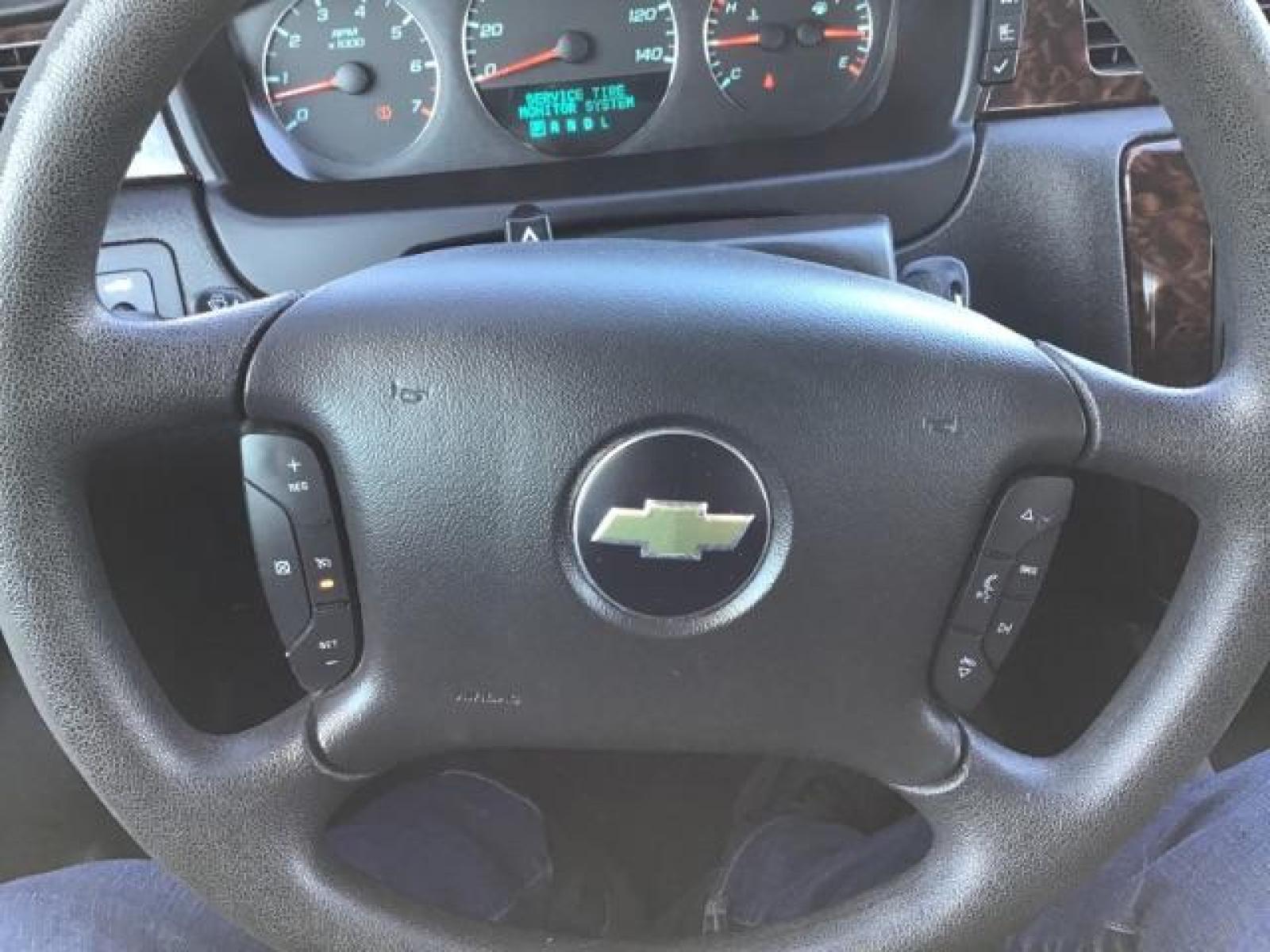 2015 BLACK /CLOTH Chevrolet Impala Limited LT (2G1WB5E30F1) with an 3.6L V6 DOHC 16V FFV engine, 6-Speed Automatic transmission, located at 1235 N Woodruff Ave., Idaho Falls, 83401, (208) 523-1053, 43.507172, -112.000488 - Photo #13