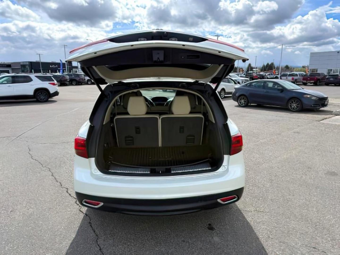 2016 WHITE /SH AWD Acura MDX (5FRYD4H4XGB) with an 35L V6 SOHC 24V engine, Automatic transmission, located at 1175 N Woodruff Ave, Idaho Falls, ID, 83401, 43.506901, -111.999657 - At Timberline Auto, finding a great deal on your next vehicle is always easy! Our experienced sales staff's goal is to help find you the right vehicle at the right price! Our knowledgeable finance department has options for almost any credit score. We offer extended service contract options to prote - Photo#5