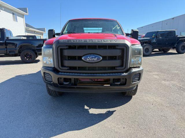 2013 RED /Steel Cloth Interior Ford F-350 SD (1FT8W3B60DE) with an 62L V8 OHV 16V engine, Automatic transmission, located at 1175 N Woodruff Ave, Idaho Falls, ID, 83401, 43.506901, -111.999657 - At Timberline Auto, finding a great deal on your next vehicle is always easy! Our experienced sales staff's goal is to help find you the right vehicle at the right price! Our knowledgeable finance department has options for almost any credit score. We offer extended service contract options to prote - Photo#26