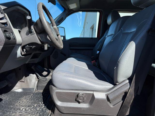 2013 RED /Steel Cloth Interior Ford F-350 SD (1FT8W3B60DE) with an 62L V8 OHV 16V engine, Automatic transmission, located at 1175 N Woodruff Ave, Idaho Falls, ID, 83401, 43.506901, -111.999657 - At Timberline Auto, finding a great deal on your next vehicle is always easy! Our experienced sales staff's goal is to help find you the right vehicle at the right price! Our knowledgeable finance department has options for almost any credit score. We offer extended service contract options to prote - Photo#29