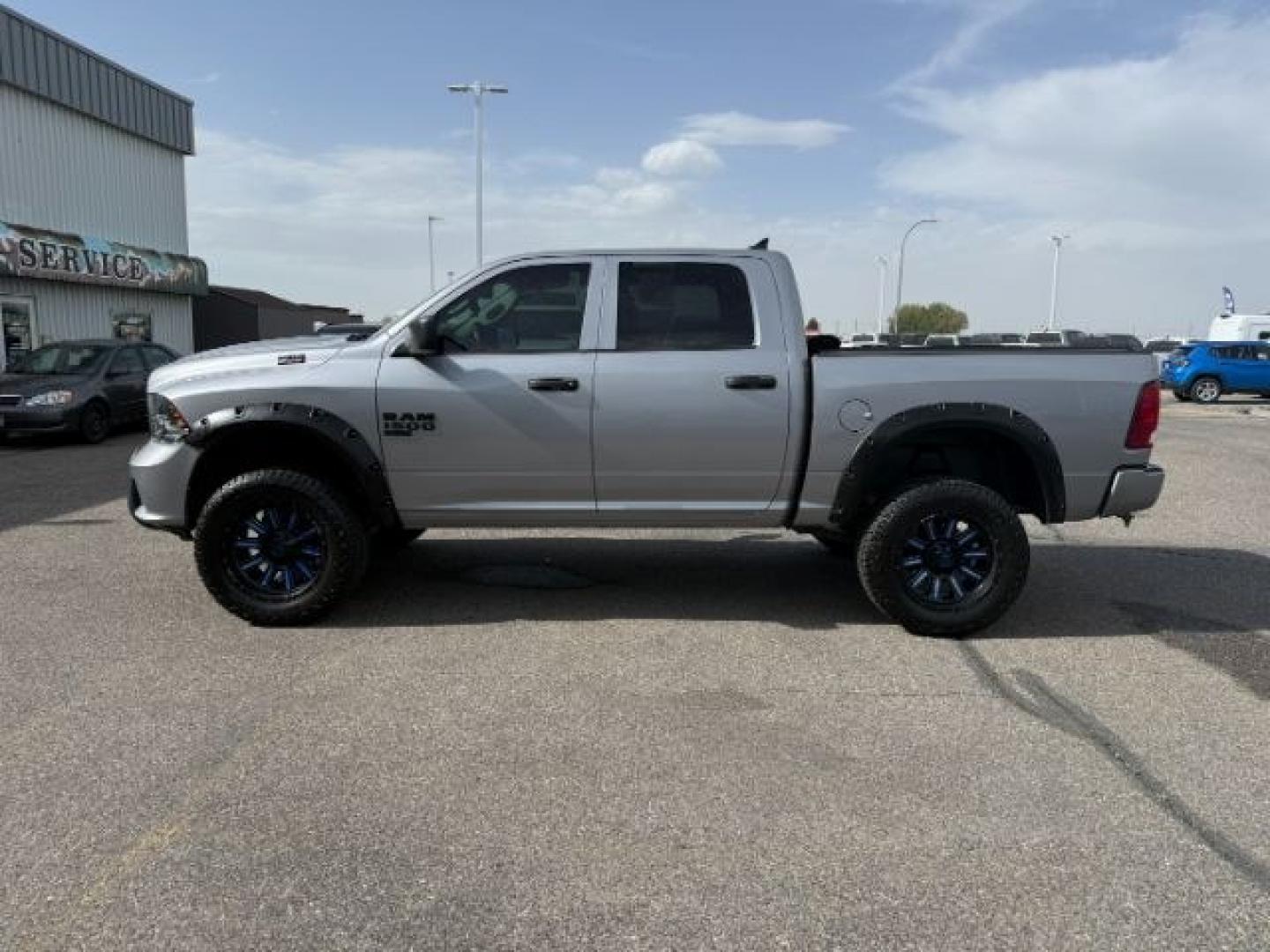 2019 SILVER /Black/Diesel Gray, cloth RAM 1500 Classic Tradesman Crew Cab SWB 4WD (1C6RR7KT1KS) with an 5.7L V8 OHV 16V engine, 8-Speed Automatic transmission, located at 1235 N Woodruff Ave., Idaho Falls, 83401, (208) 523-1053, 43.507172, -112.000488 - At Timberline Auto, finding a great deal on your next vehicle is always easy! Our experienced sales staff goal is to help find you the right vehicle at the right price! Our knowledgeable finance department has options for almost any credit score. We offer extended service contract options to prot - Photo#2