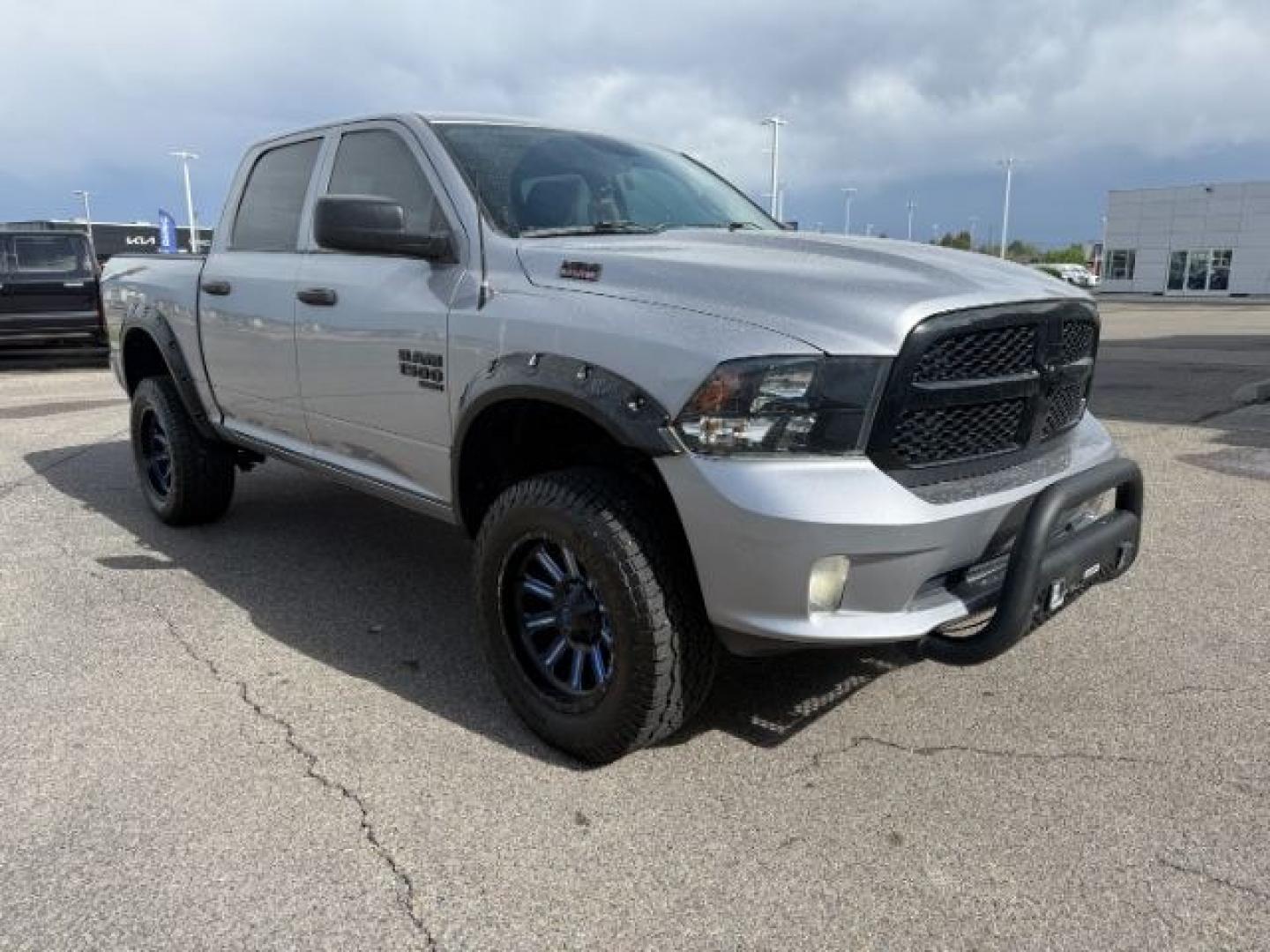 2019 SILVER /Black/Diesel Gray, cloth RAM 1500 Classic Tradesman Crew Cab SWB 4WD (1C6RR7KT1KS) with an 5.7L V8 OHV 16V engine, 8-Speed Automatic transmission, located at 1235 N Woodruff Ave., Idaho Falls, 83401, (208) 523-1053, 43.507172, -112.000488 - At Timberline Auto, finding a great deal on your next vehicle is always easy! Our experienced sales staff goal is to help find you the right vehicle at the right price! Our knowledgeable finance department has options for almost any credit score. We offer extended service contract options to prot - Photo#9