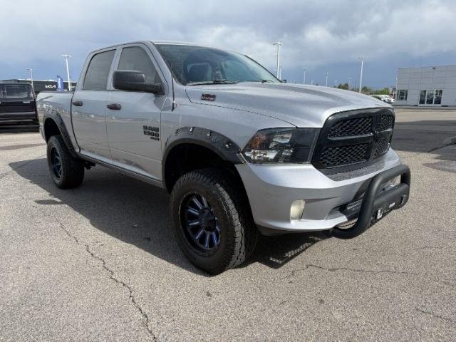 2019 SILVER /Black/Diesel Gray, cloth RAM 1500 Classic Tradesman Crew Cab SWB 4WD (1C6RR7KT1KS) with an 5.7L V8 OHV 16V engine, 8-Speed Automatic transmission, located at 1235 N Woodruff Ave., Idaho Falls, 83401, (208) 523-1053, 43.507172, -112.000488 - This 2019 Ram 1500 Classic delivers proven V8 power, everyday versatility, and the rugged capability drivers expect from a full-size pickup. Equipped with a 5.7L HEMI V8 engine paired to an automatic transmission and 4WD capability, it's built to handle towing, hauling, and all-season driving with c- Photo#35