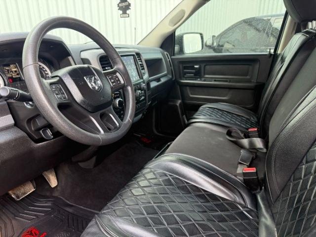 2019 SILVER /Black/Diesel Gray, cloth RAM 1500 Classic Tradesman Crew Cab SWB 4WD (1C6RR7KT1KS) with an 5.7L V8 OHV 16V engine, 8-Speed Automatic transmission, located at 1235 N Woodruff Ave., Idaho Falls, 83401, (208) 523-1053, 43.507172, -112.000488 - This 2019 Ram 1500 Classic delivers proven V8 power, everyday versatility, and the rugged capability drivers expect from a full-size pickup. Equipped with a 5.7L HEMI V8 engine paired to an automatic transmission and 4WD capability, it's built to handle towing, hauling, and all-season driving with c- Photo#41