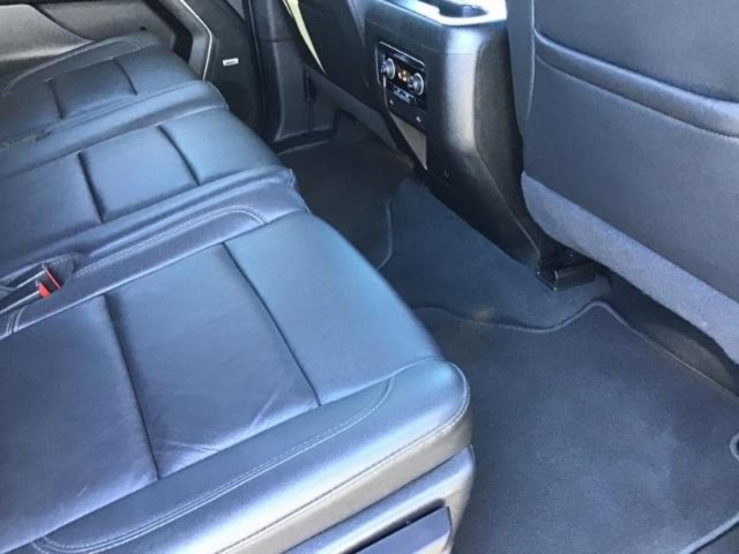 2022 Black /Jet Black Chevrolet Suburban Z71 (1GNSKDKDXNR) with an 5.3L V8 OHV 16V engine, 10-Speed Automatic transmission, located at 1235 N Woodruff Ave., Idaho Falls, 83401, (208) 523-1053, 43.507172, -112.000488 - This 2022 Chevrolet Suburban LT Z71, has the 5.3L V8 motor. It only has 35,683 miles. Comes with leather seats, both fronts seats are powered, heated seats, remote start, back up camera, lane assist, rear climate control, Bose stereo system, Running boards , and it has a towing package. **At Timberl - Photo#20