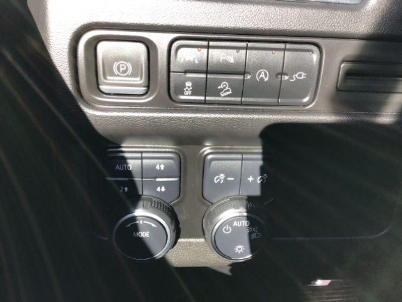 2022 Black /Jet Black Chevrolet Suburban Z71 (1GNSKDKDXNR) with an V8, 5.3L engine, 10-Speed Automatic transmission, located at 1175 N Woodruff Ave, Idaho Falls, ID, 83401, 43.506901, -111.999657 - <b>Vehicle Details</b><br>Take home capability, comfort, and confidence in this pre-owned 2022 Chevrolet Suburban 1500 Z71 4WD, now available in Idaho Falls, ID. Built for family travel, towing, and everyday driving, this full-size SUV pairs a strong V8 5.3L Gasoline engine with the Z71 off-road pac- Photo#15