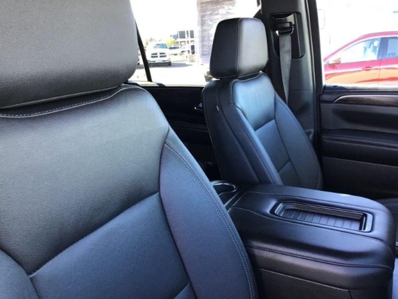 2022 Black /Jet Black Chevrolet Suburban Z71 (1GNSKDKDXNR) with an V8, 5.3L engine, 10-Speed Automatic transmission, located at 1175 N Woodruff Ave, Idaho Falls, ID, 83401, 43.506901, -111.999657 - <b>Vehicle Details</b><br>Take home capability, comfort, and confidence in this pre-owned 2022 Chevrolet Suburban 1500 Z71 4WD, now available in Idaho Falls, ID. Built for family travel, towing, and everyday driving, this full-size SUV pairs a strong V8 5.3L Gasoline engine with the Z71 off-road pac- Photo#24