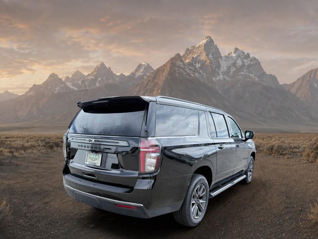 2022 Black /Jet Black Chevrolet Suburban Z71 (1GNSKDKDXNR) with an V8, 5.3L engine, 10-Speed Automatic transmission, located at 1175 N Woodruff Ave, Idaho Falls, ID, 83401, 43.506901, -111.999657 - <b>Vehicle Details</b><br>Take home capability, comfort, and confidence in this pre-owned 2022 Chevrolet Suburban 1500 Z71 4WD, now available in Idaho Falls, ID. Built for family travel, towing, and everyday driving, this full-size SUV pairs a strong V8 5.3L Gasoline engine with the Z71 off-road pac- Photo#3