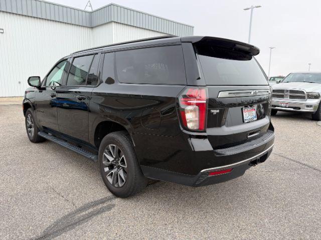 2022 Black /Jet Black Chevrolet Suburban (1GNSKDKDXNR) with an 53L V8 OHV 16V engine, Automatic transmission, located at 1175 N Woodruff Ave, Idaho Falls, ID, 83401, 43.506901, -111.999657- Photo#27